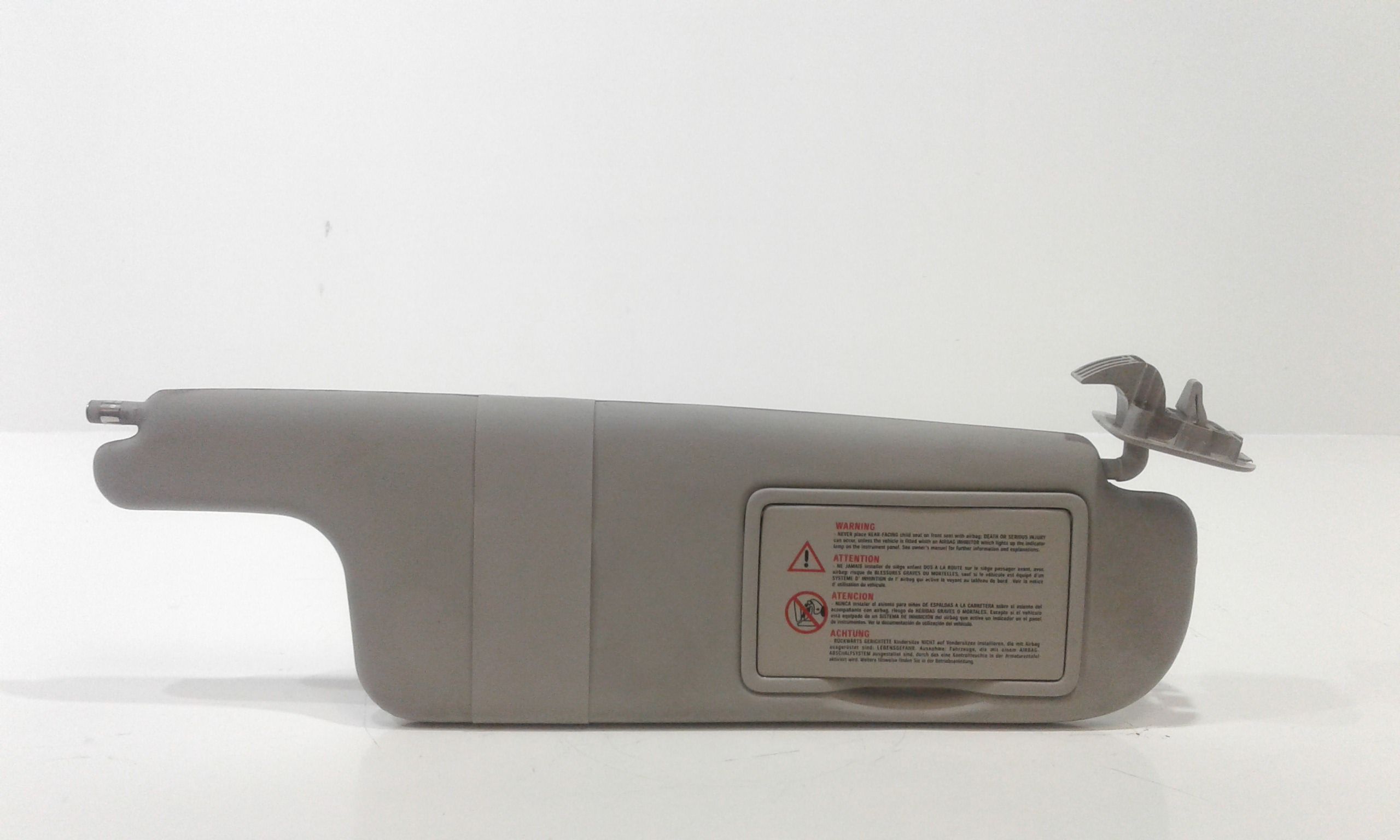 Aletta Parasole Parabrezza Destro 8200245822 Usato