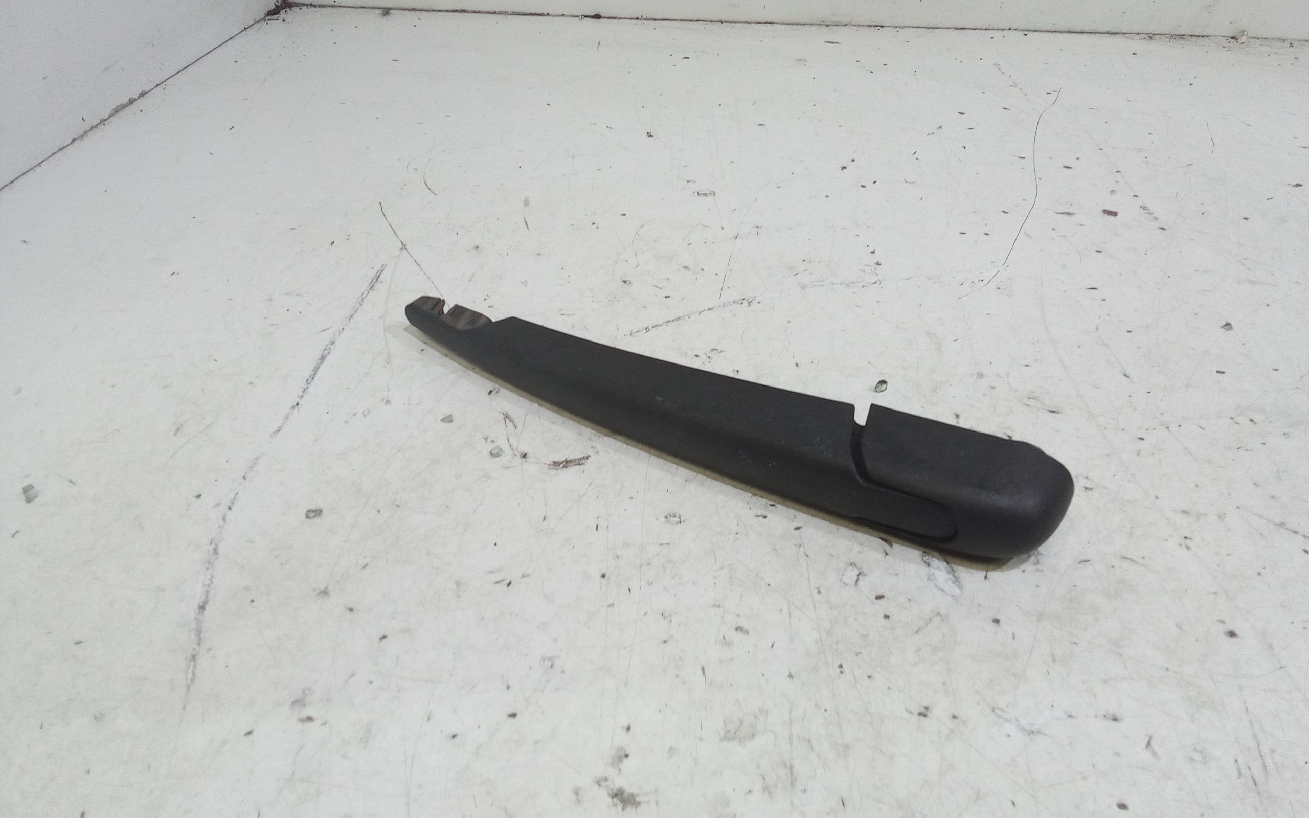 Braccio Tergilunotto 7701054823 Usato