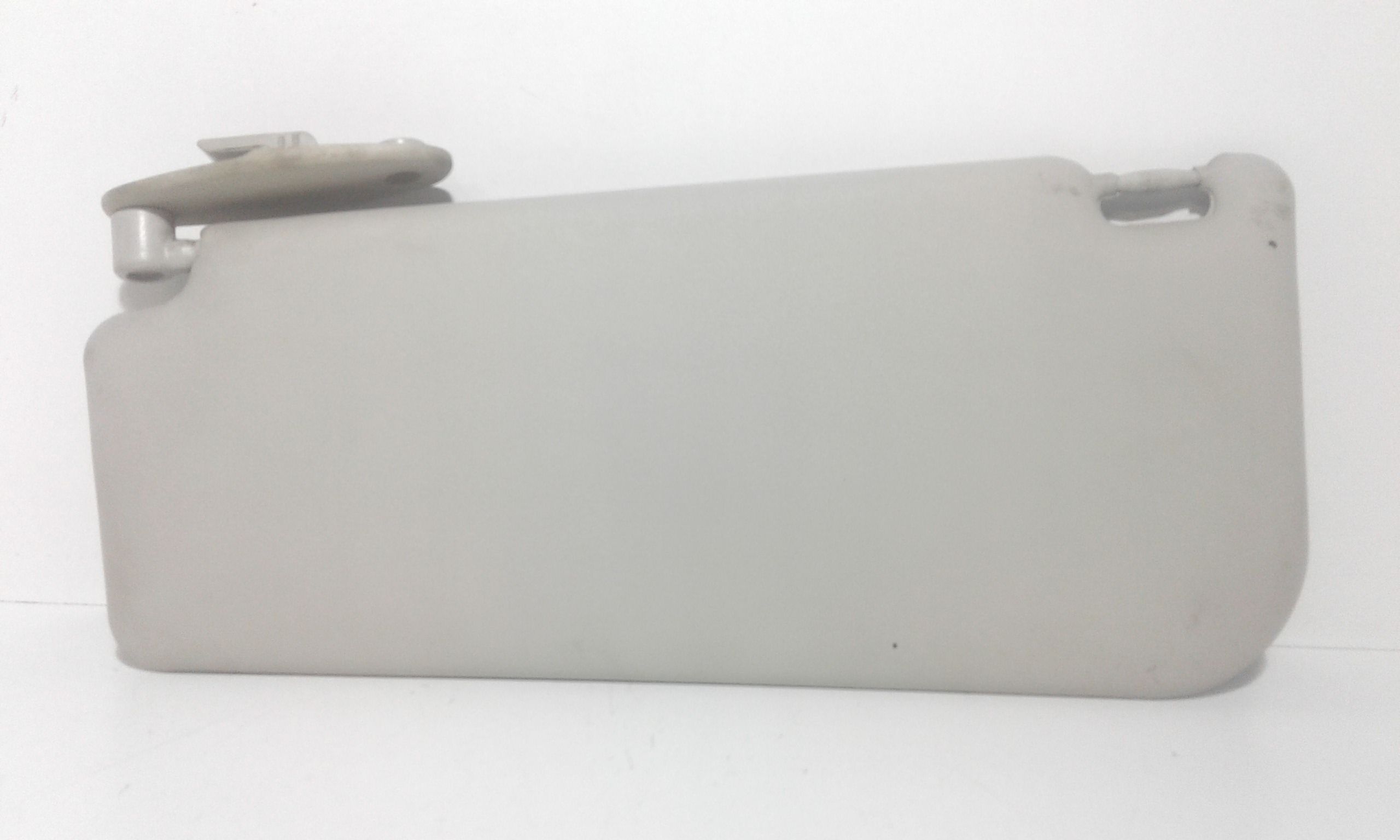 Aletta Parasole Parabrezza Destro 735338206 Usato