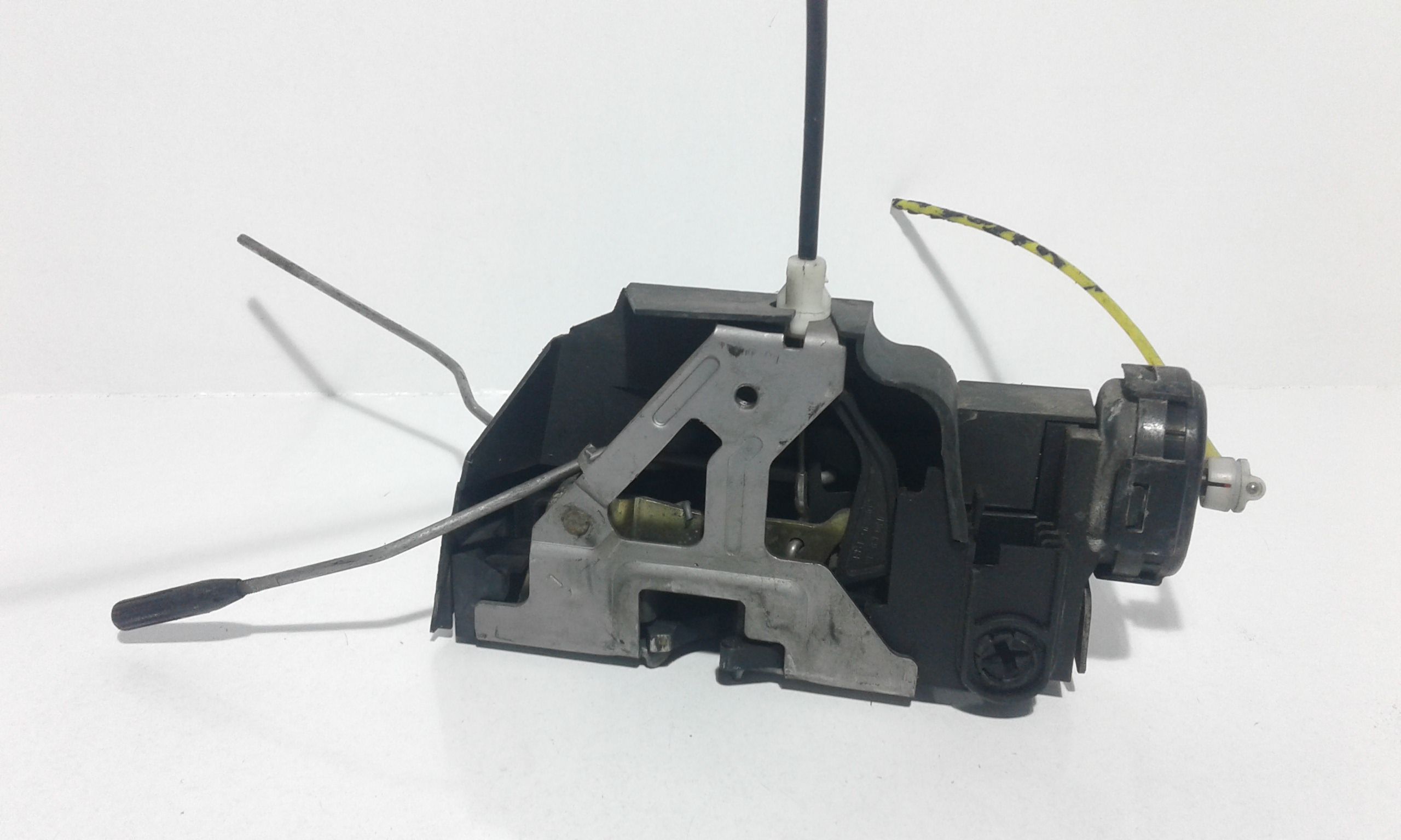 Serratura Porta Ant. Sinistro A1687201935 Usato