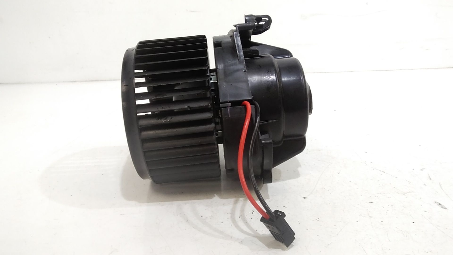 Motorino Ventilazione Abitacolo 64119297751 Usato