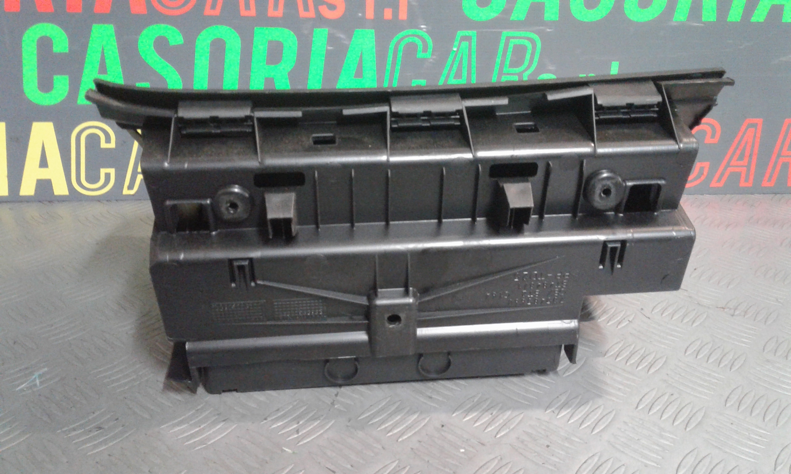 Portaoggetti Cruscotto Destro Usato