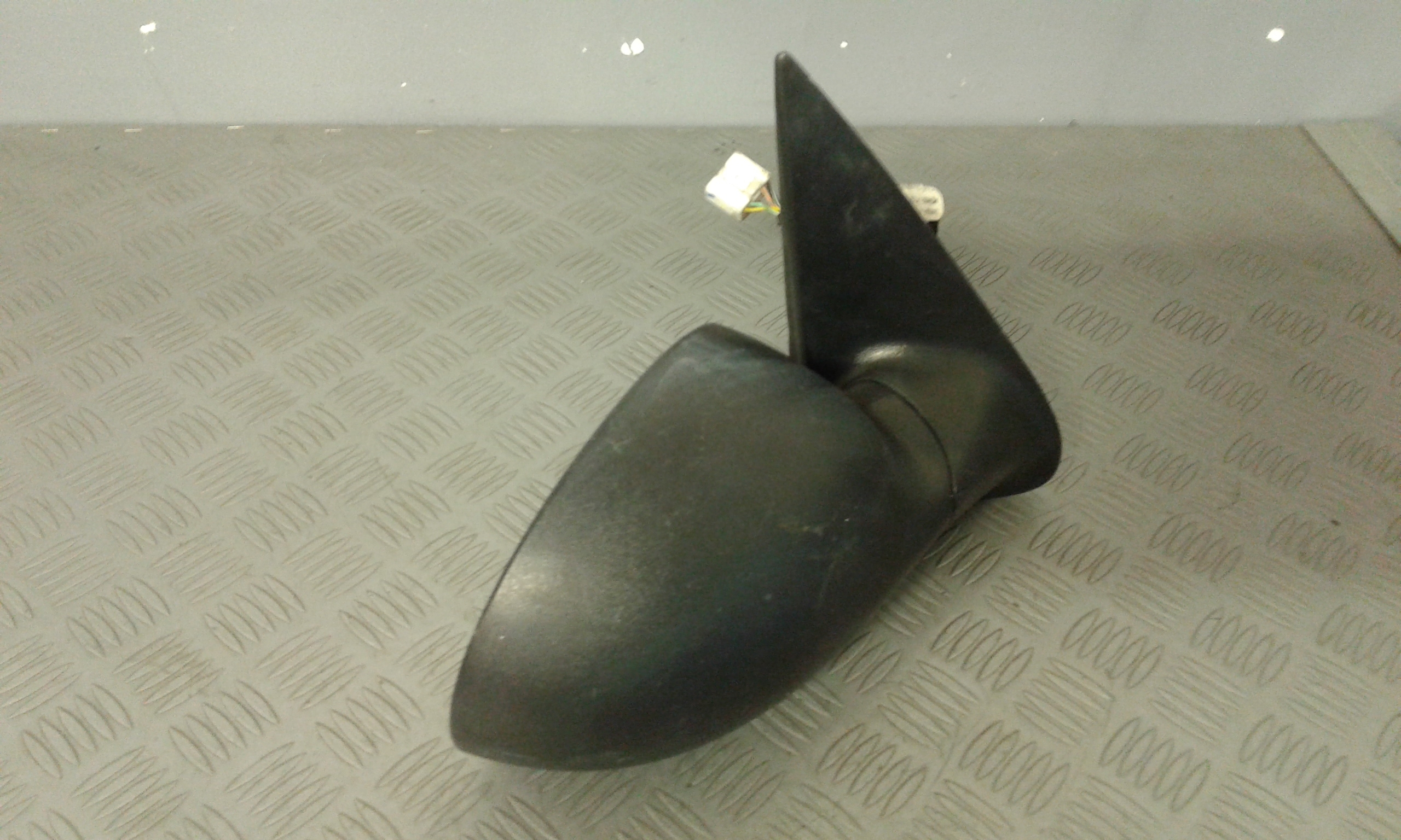 Retrovisore Est. Destro K04724654AB Usato