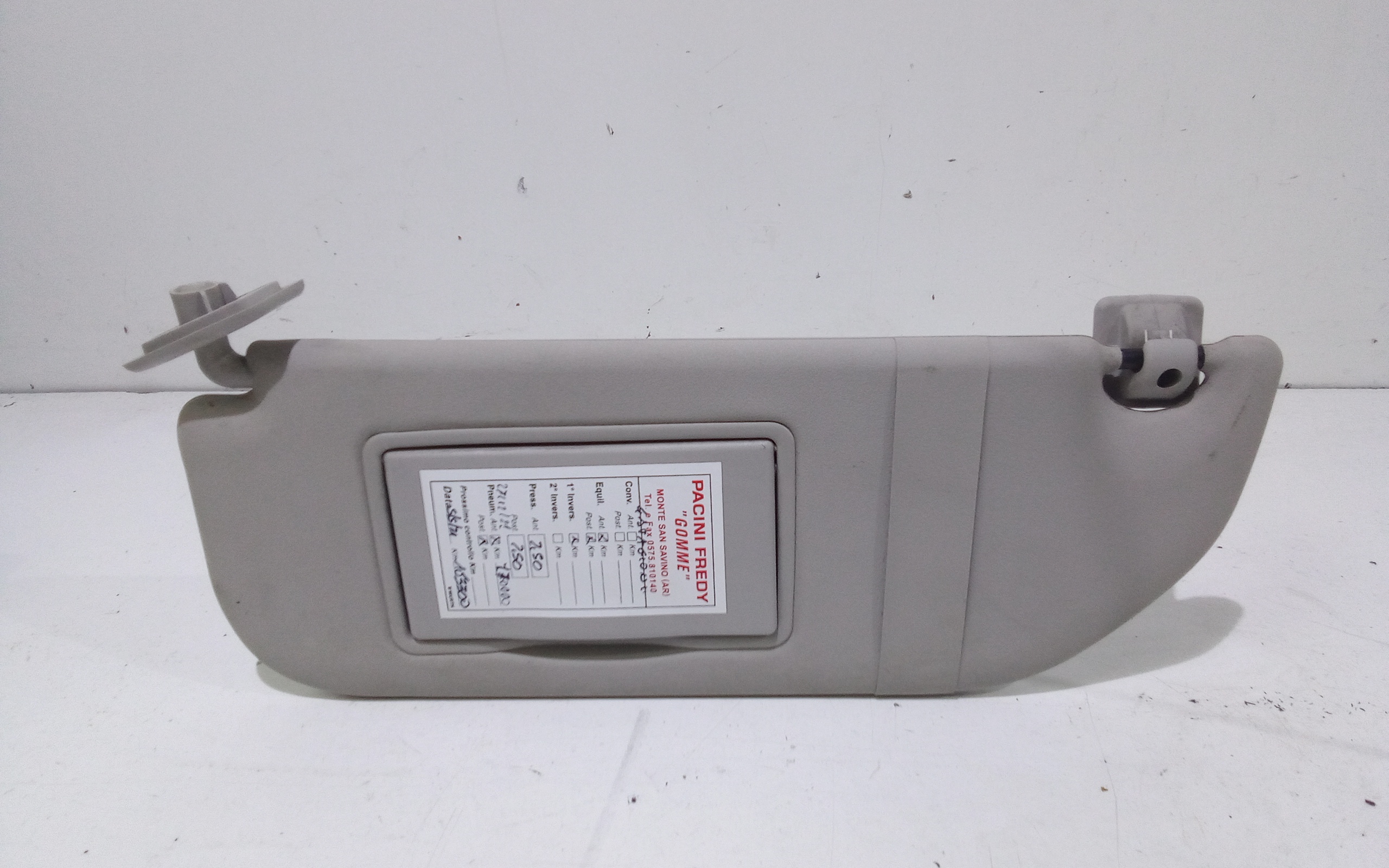 Aletta Parasole Parabrezza Sinistro Usato