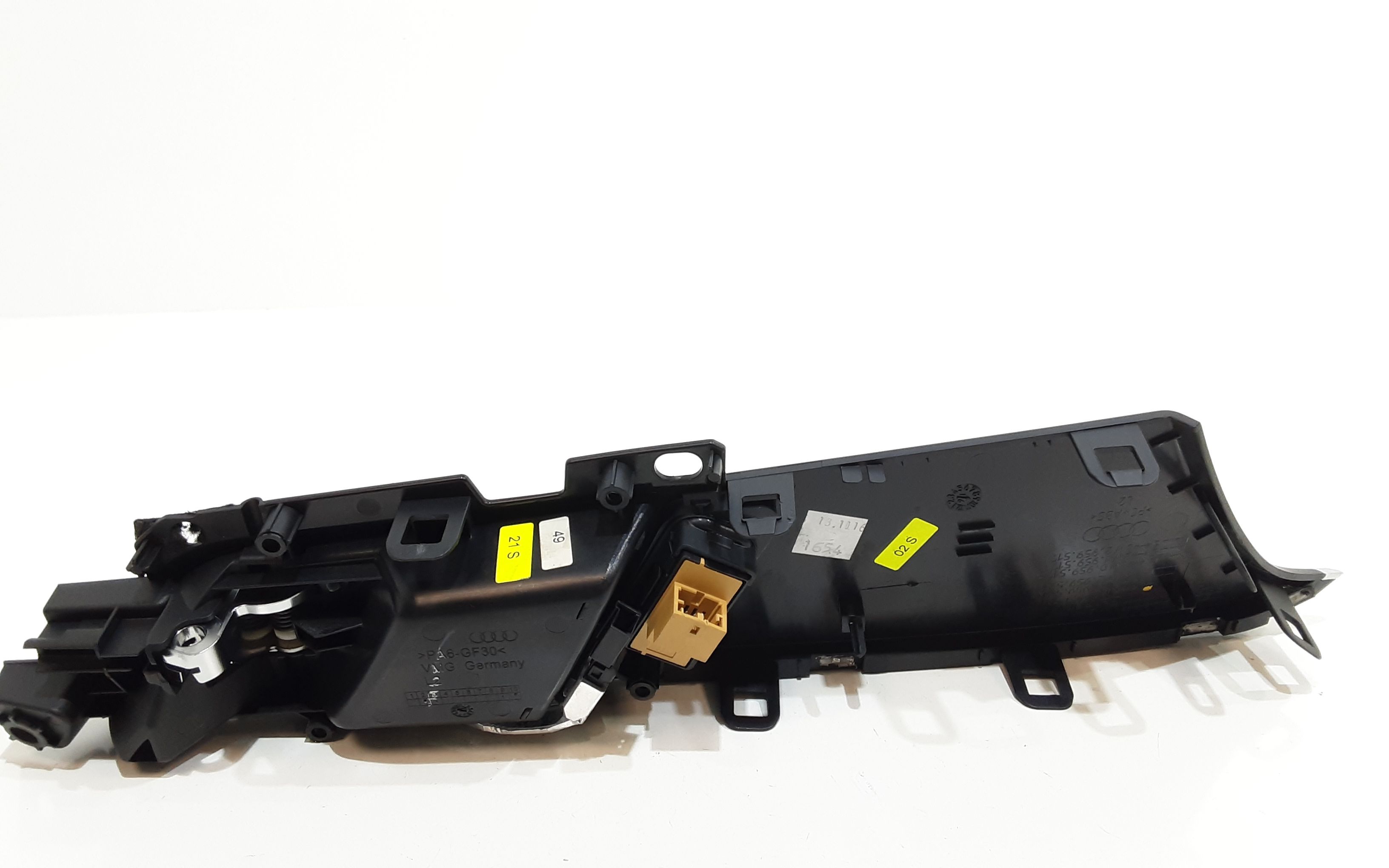 Maniglia Int. Apertura Porta Ant. Sinistro 8W0837019C4PK Usato