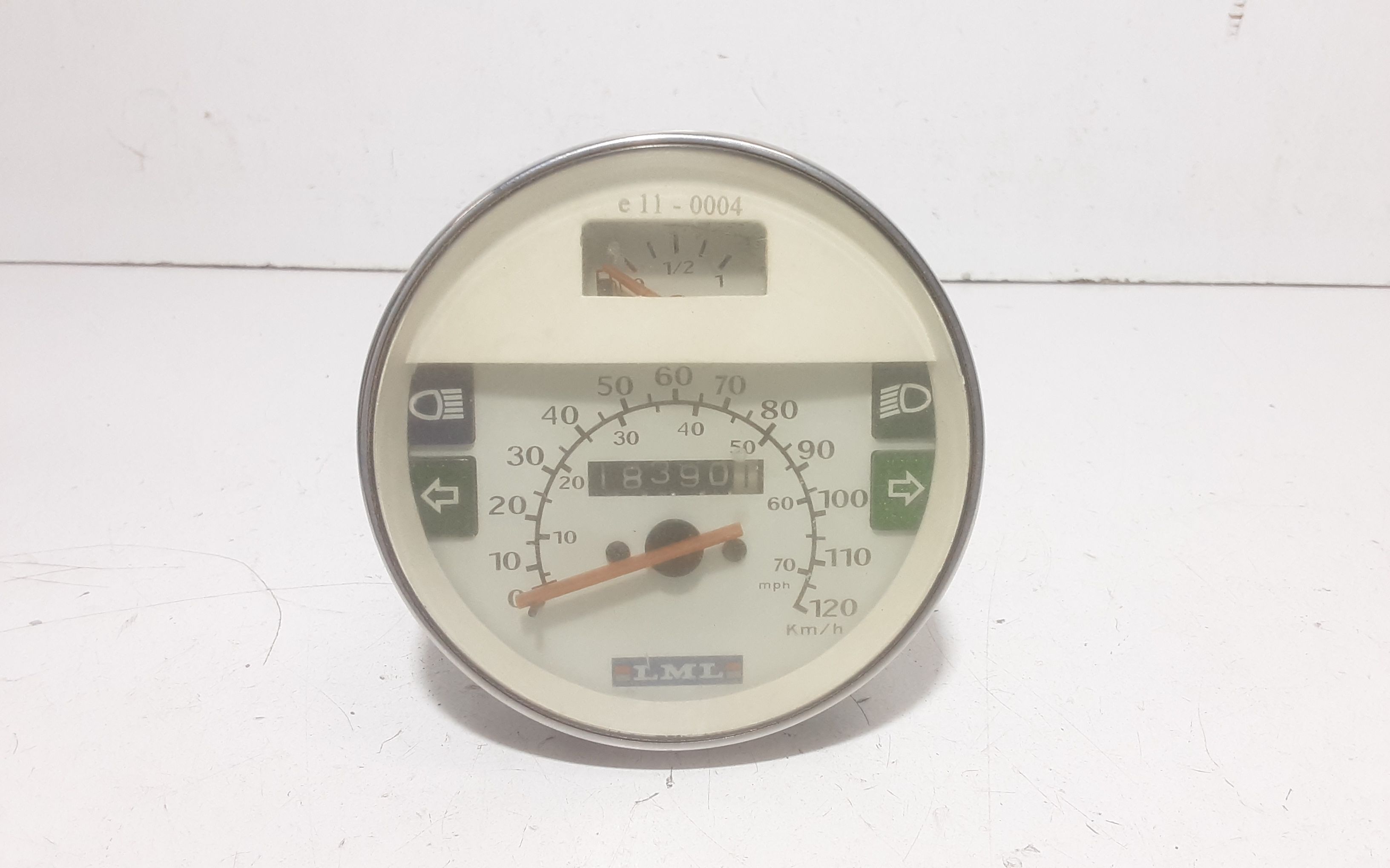 Quadro Portastrumenti Usato