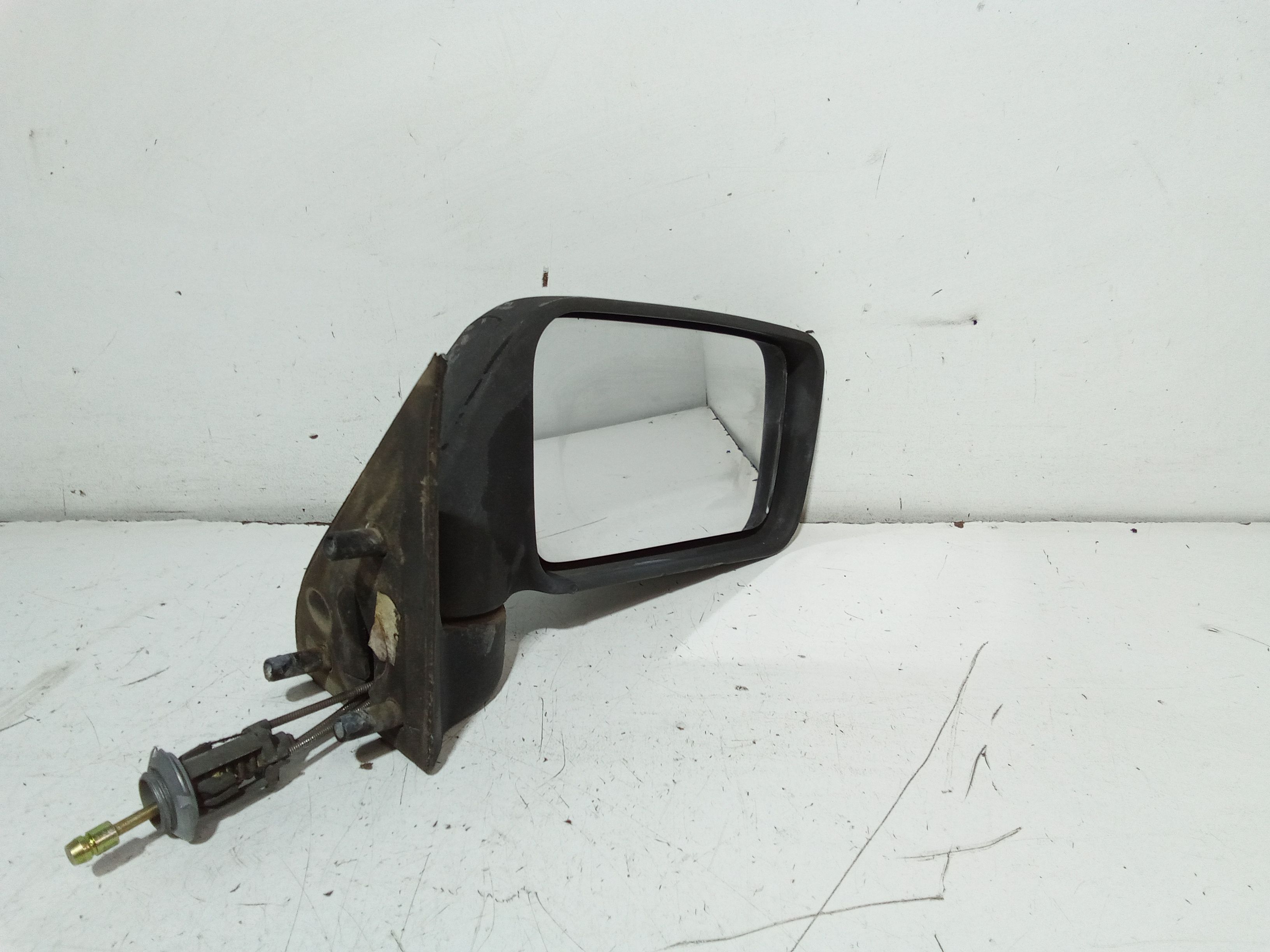 Retrovisore Est. Destro Usato