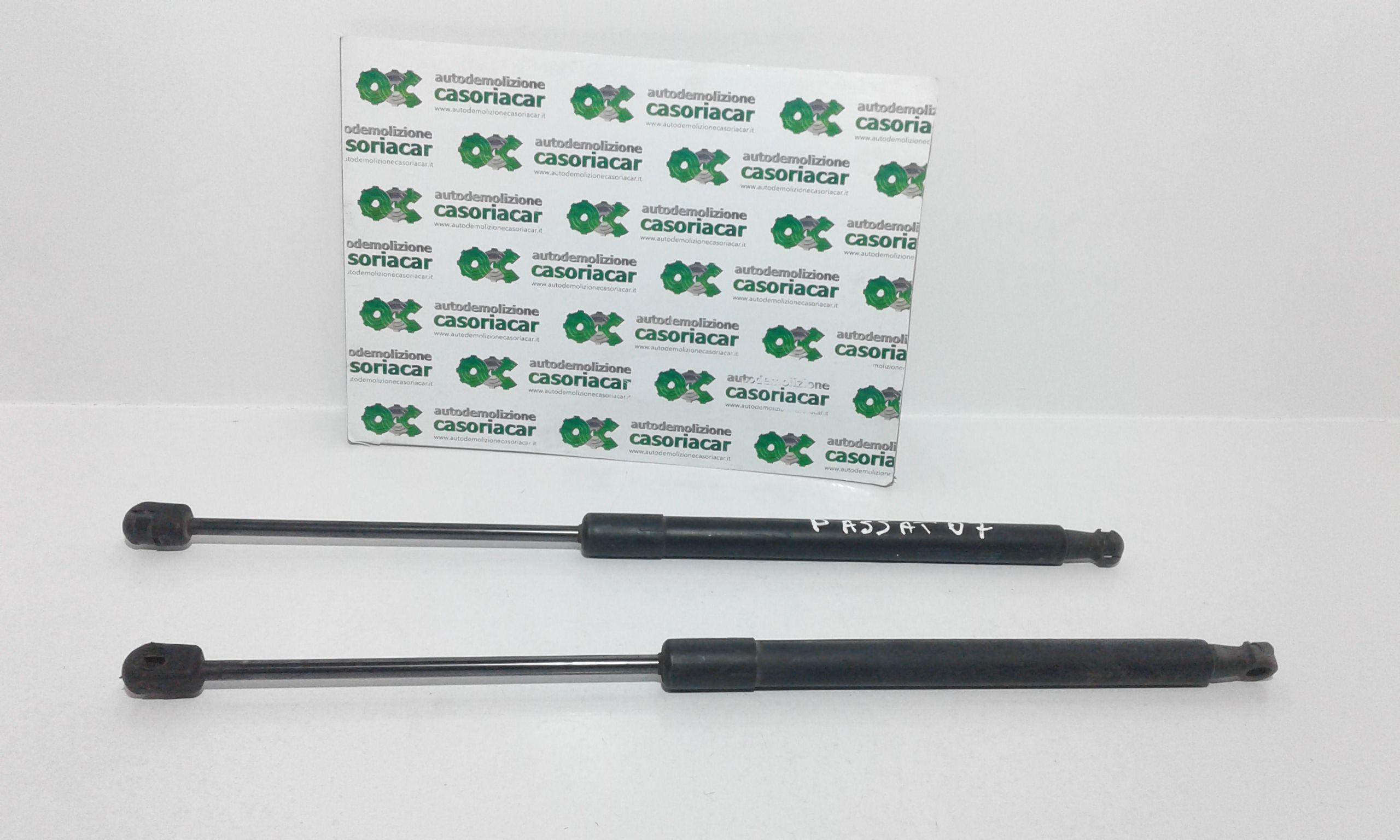 Cerniera Cofano Post. Destro 3C5827302B Usato