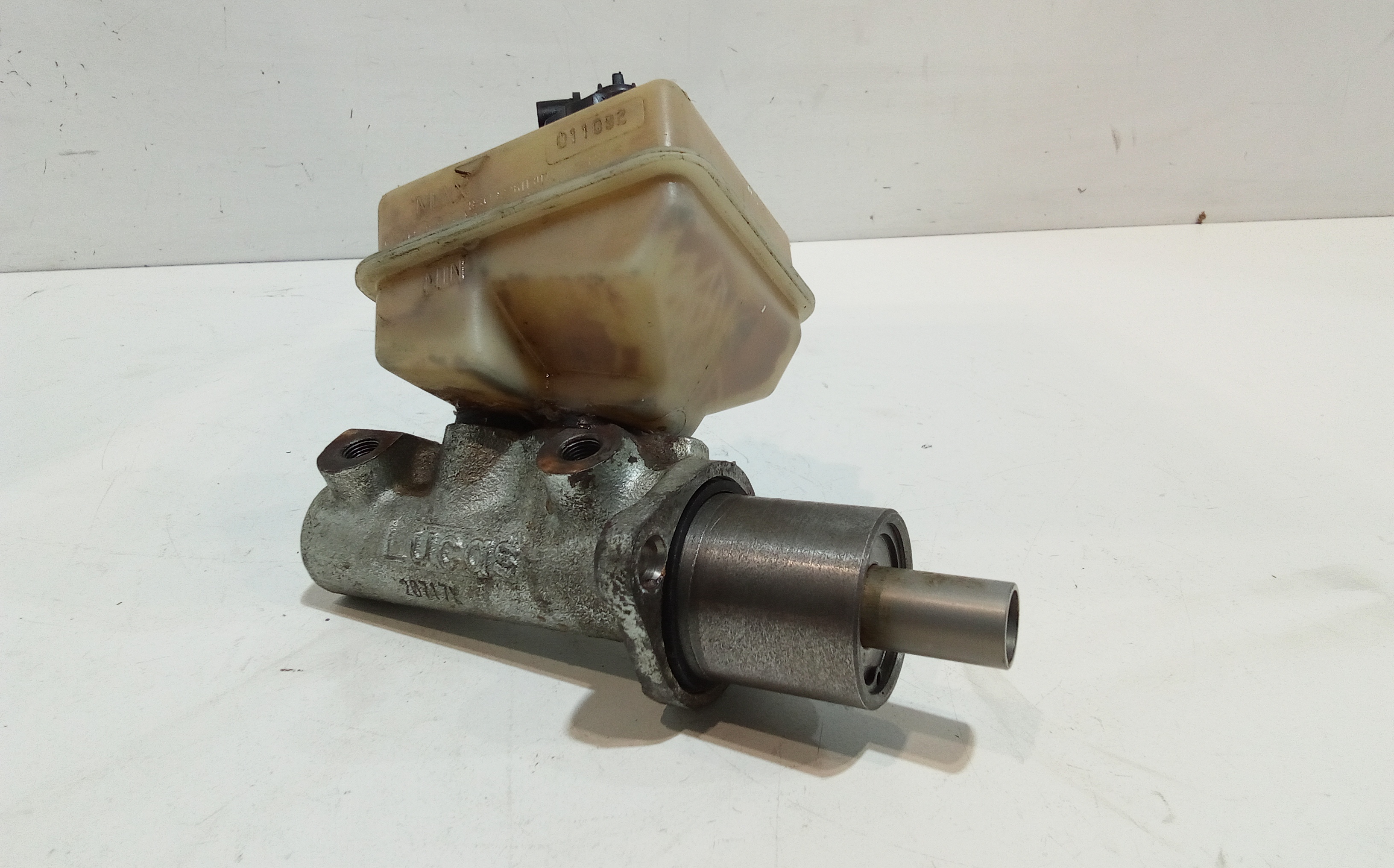 Pompa Comando Freni 357611019 Usato