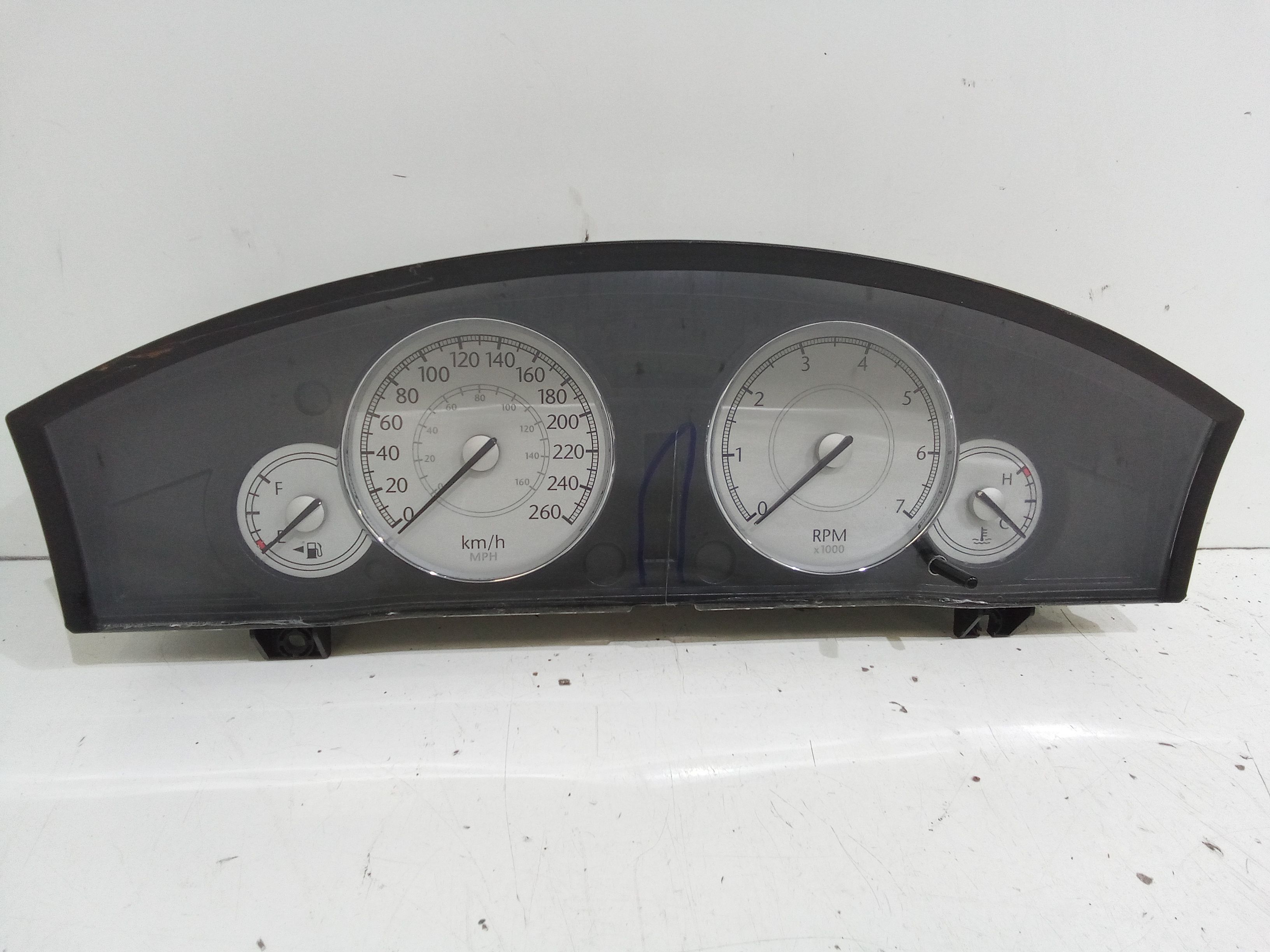 Quadro Portastrumenti Usato