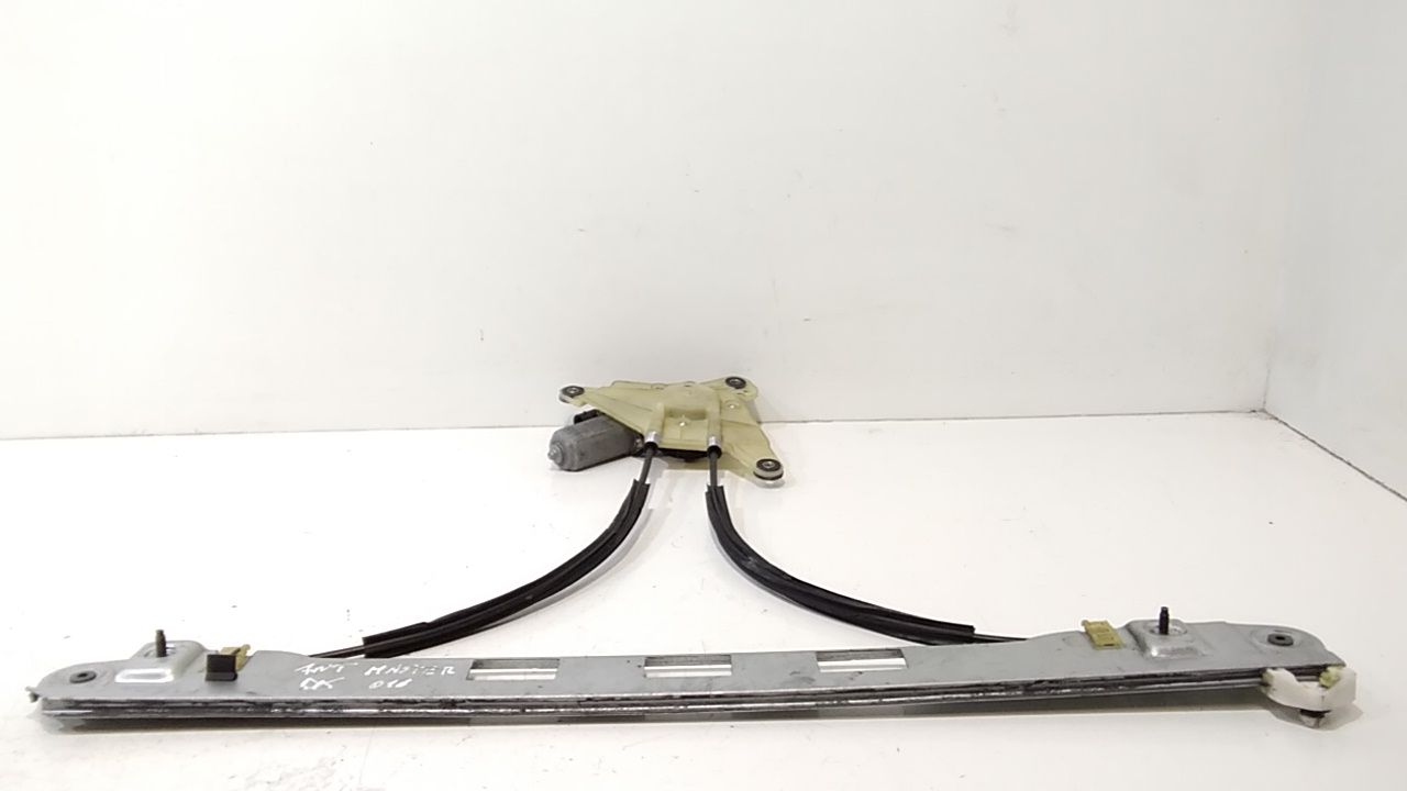 Alzacristallo Porta Ant. Destro 807200009R Usato