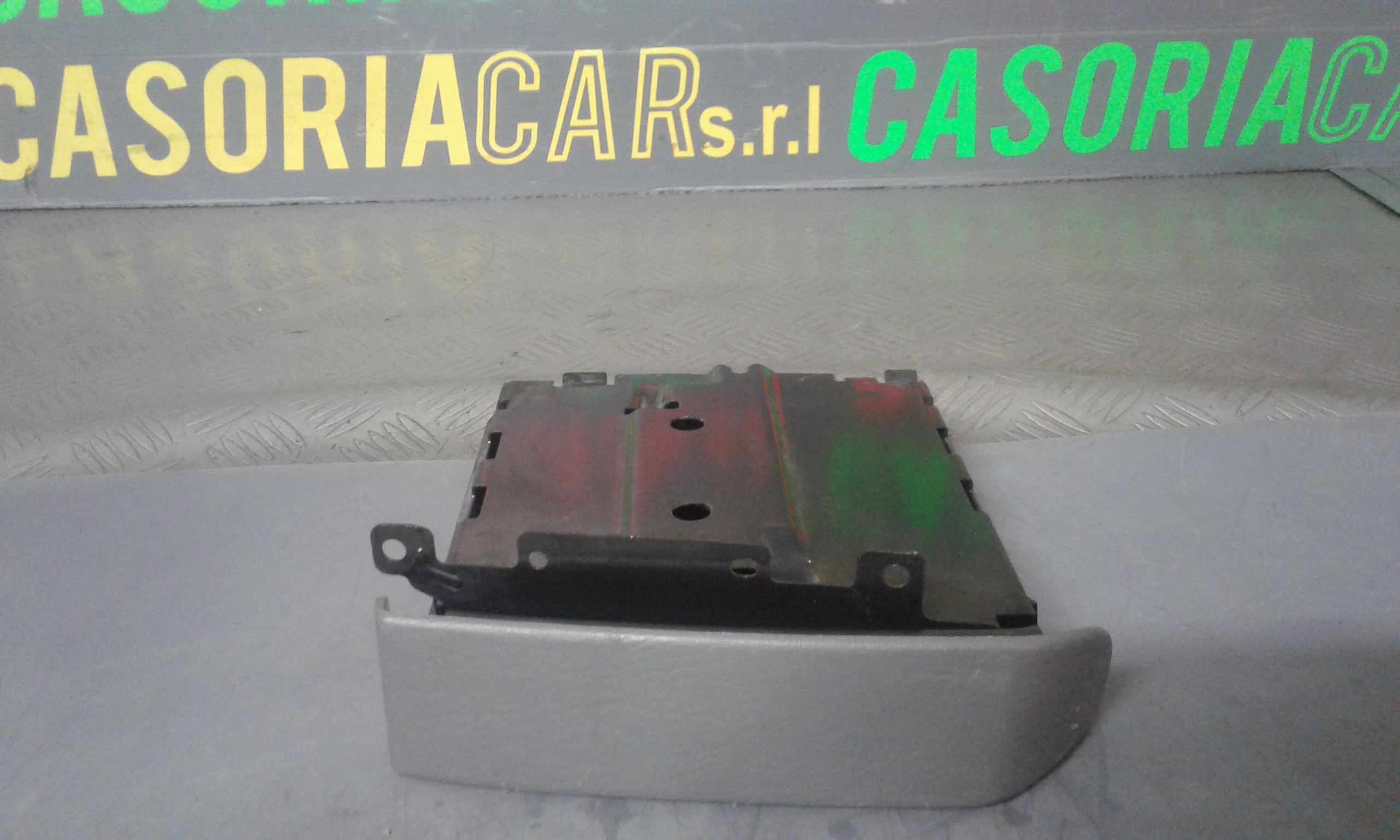 Portabicchiere Ant. Usato