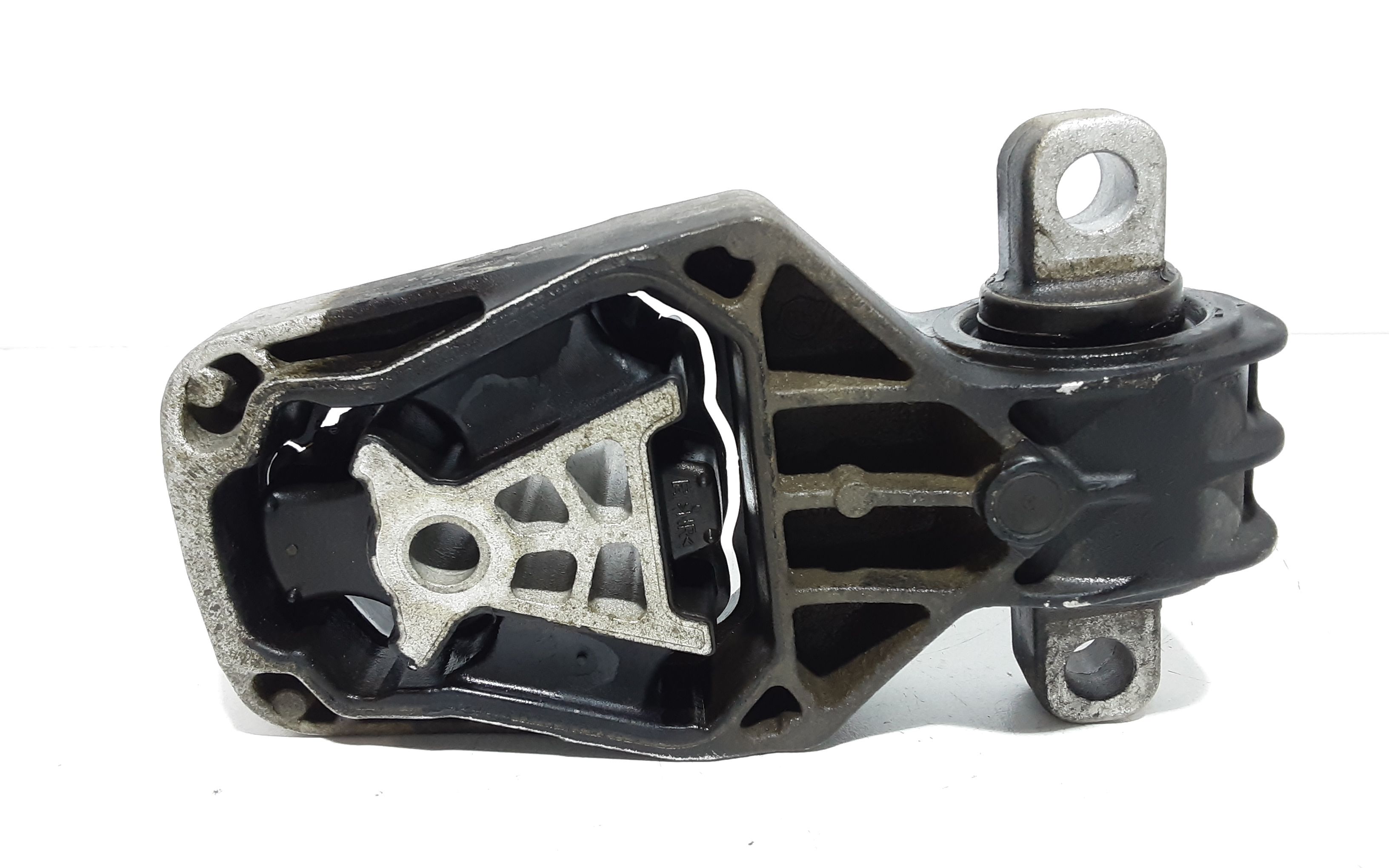 Piastra Alloggiamento Supporto Motore (Con Eventuale Bielletta O Tirante Associato) Usato