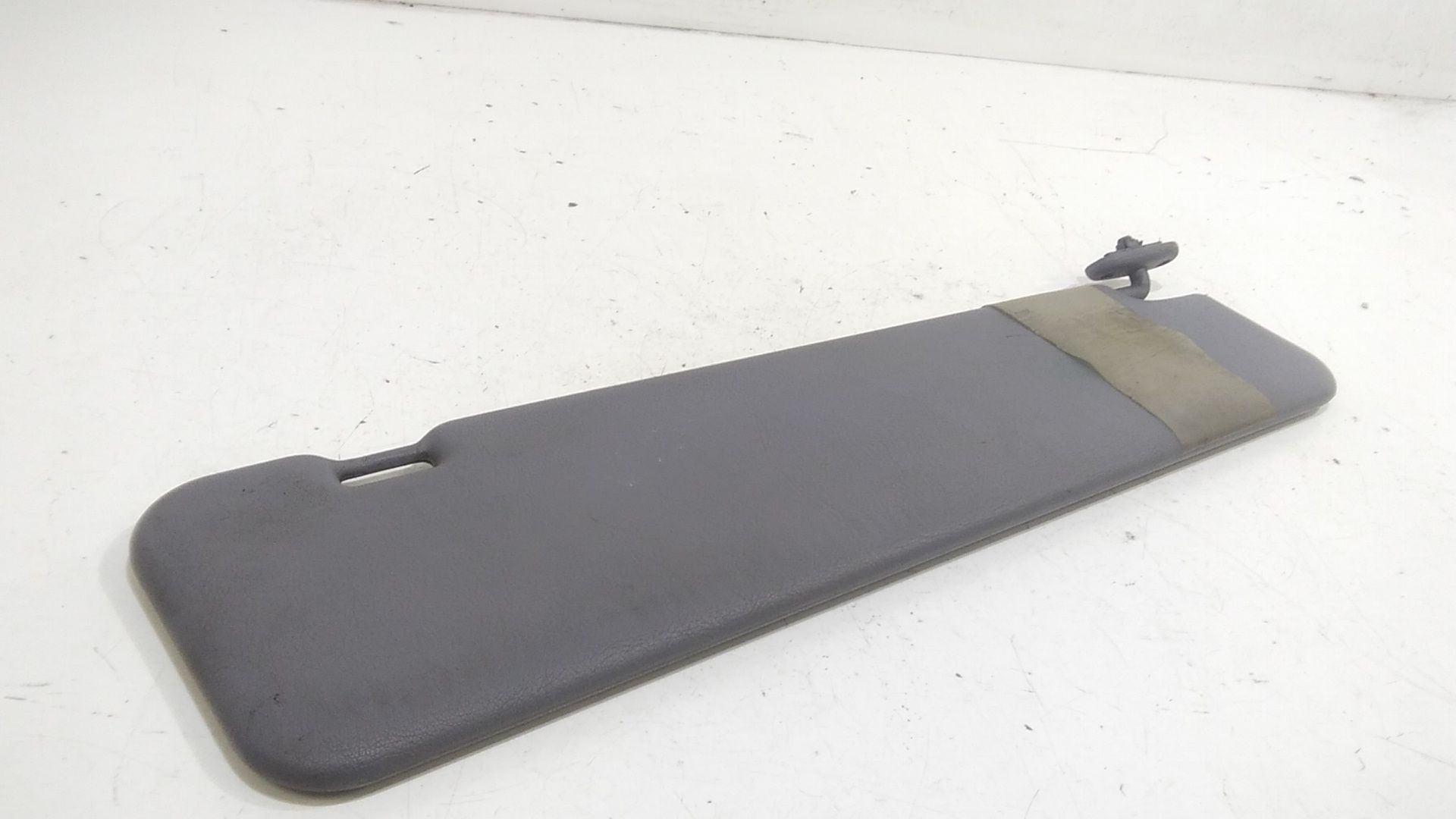 Aletta Parasole Parabrezza Destro A6388100110 Usato