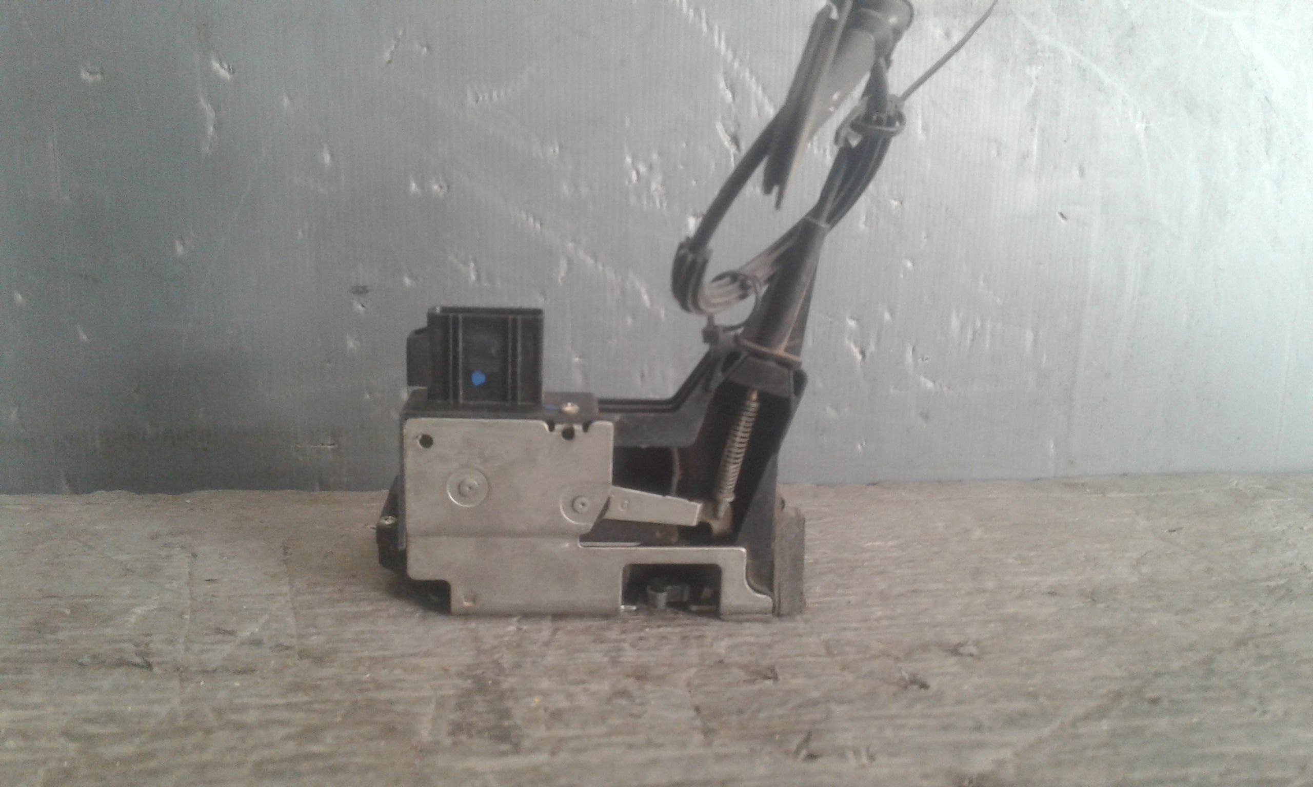 Serratura Porta Ant. Destro 1372461 Usato