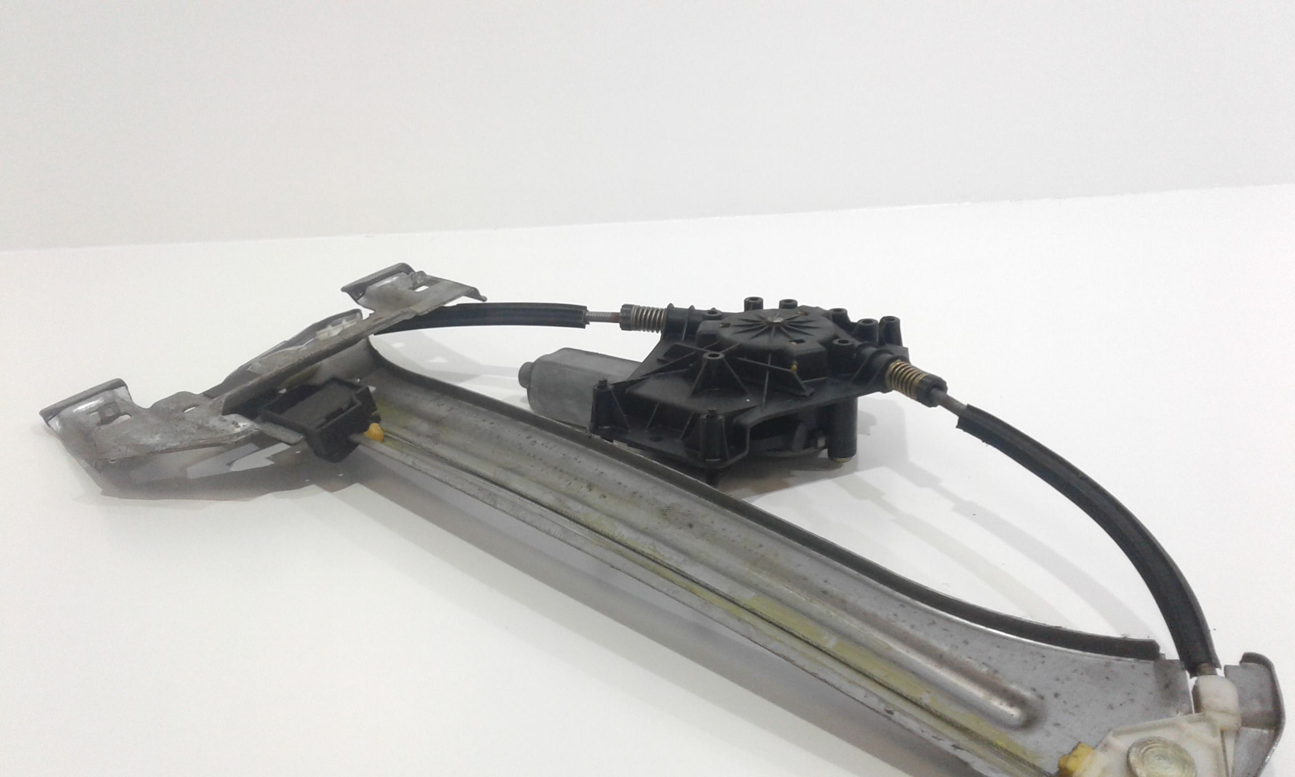 Alzacristallo Elettr. Porta Ant. Sinistro K05067591AC Usato