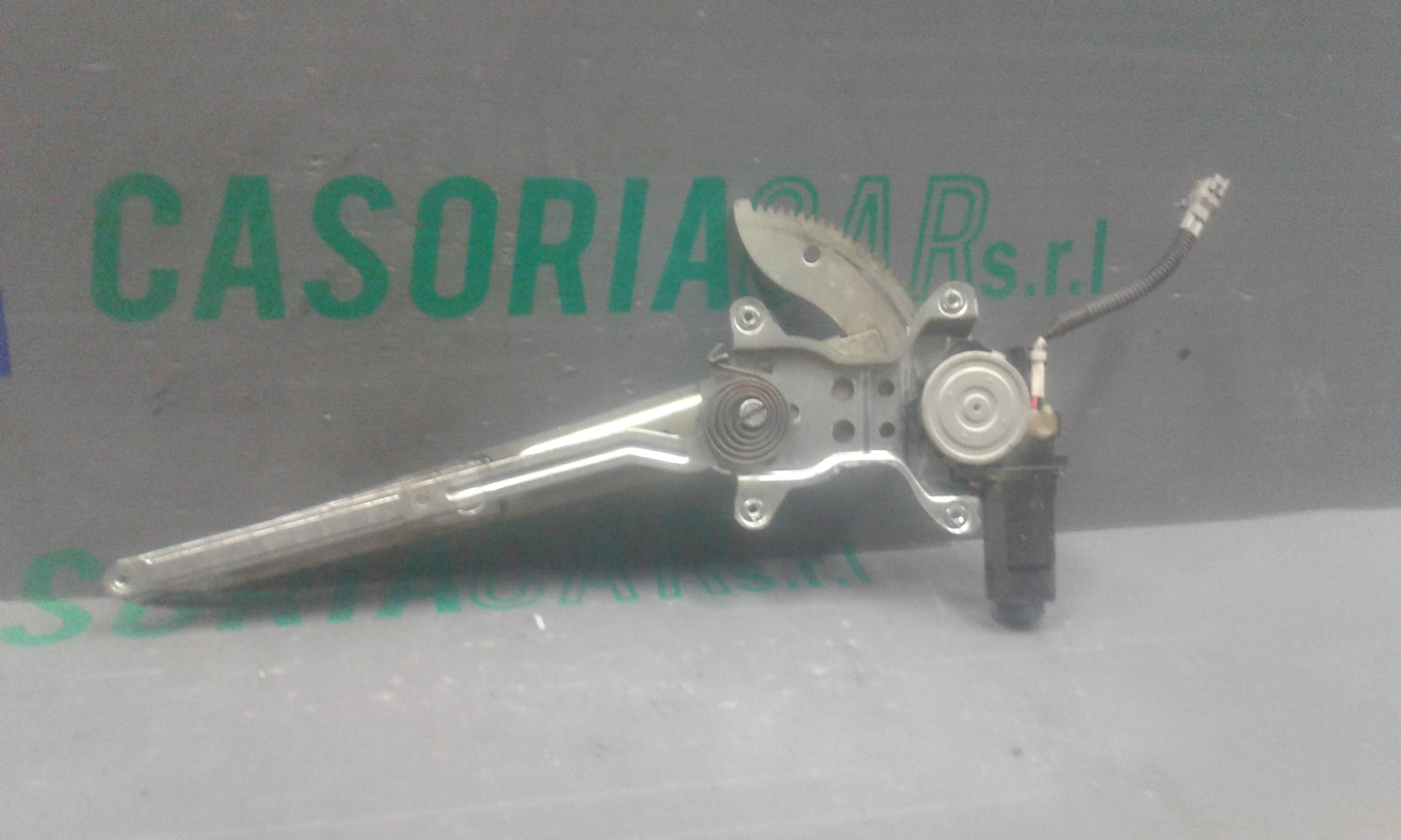 Alzacristallo Porta Ant. Destro Usato