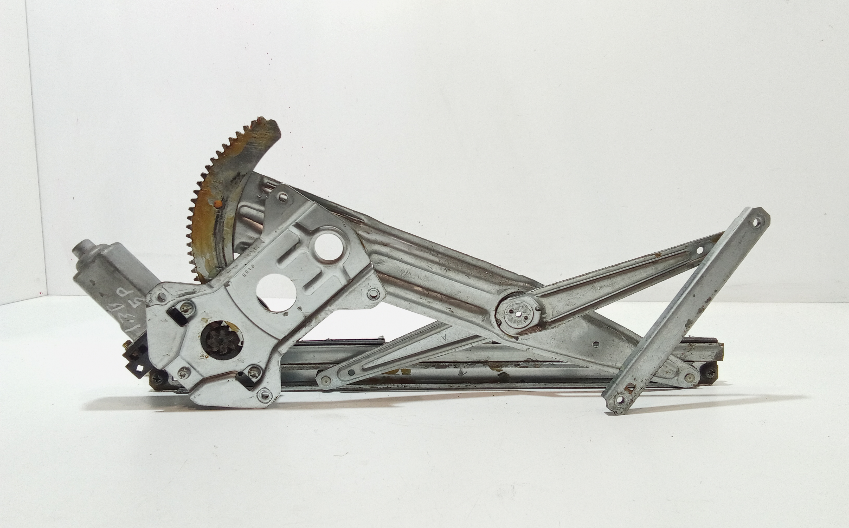 Alzacristallo Porta Ant. Destro 8341076G10000 Usato