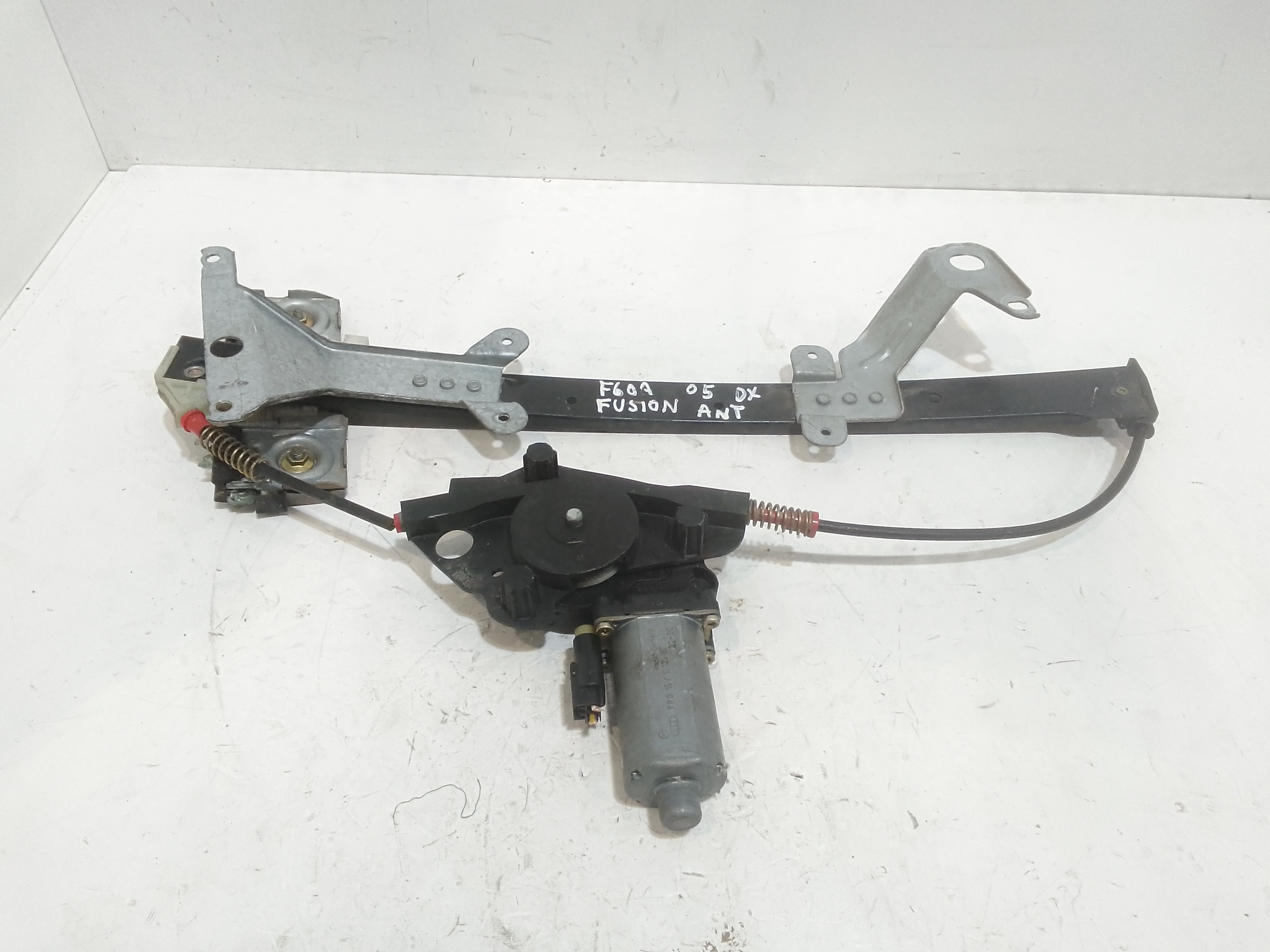 Alzacristallo Porta Ant. Destro 1553147 Usato