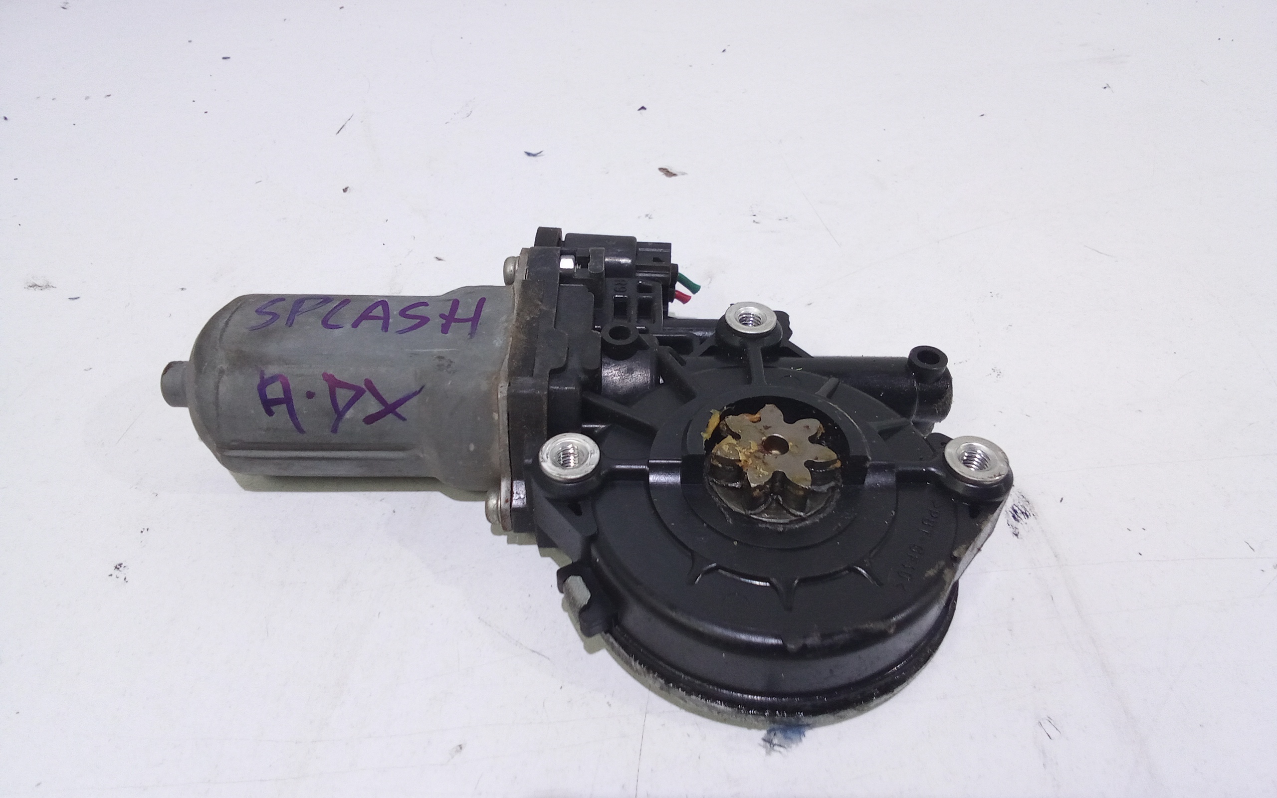 Motorino Alzacristallo Porta Ant. Destro 8356063J01000 Usato