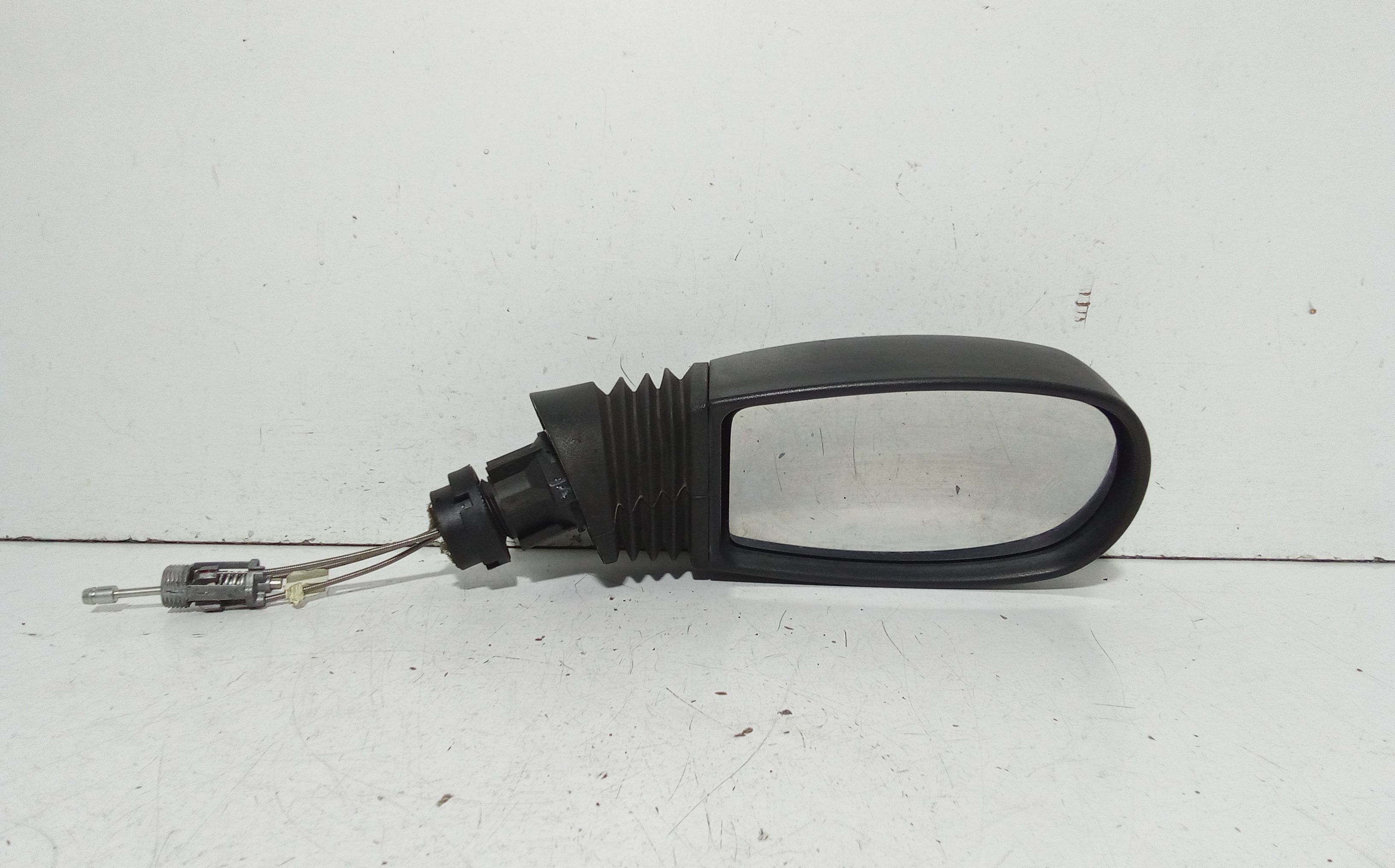 Retrovisore Est. Destro 735310073 Usato