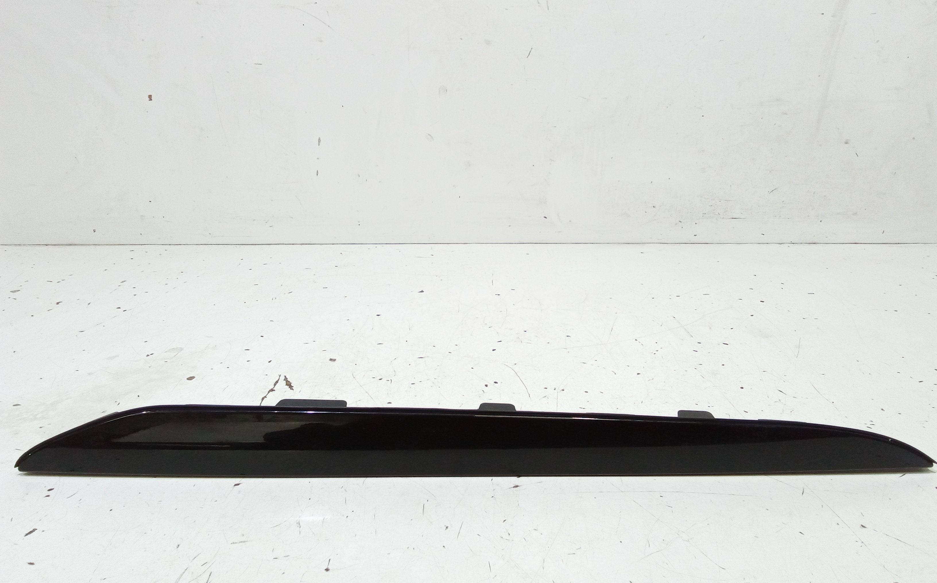 Modanatura Fisso Parafango Post. Destro 51377446222 Usato