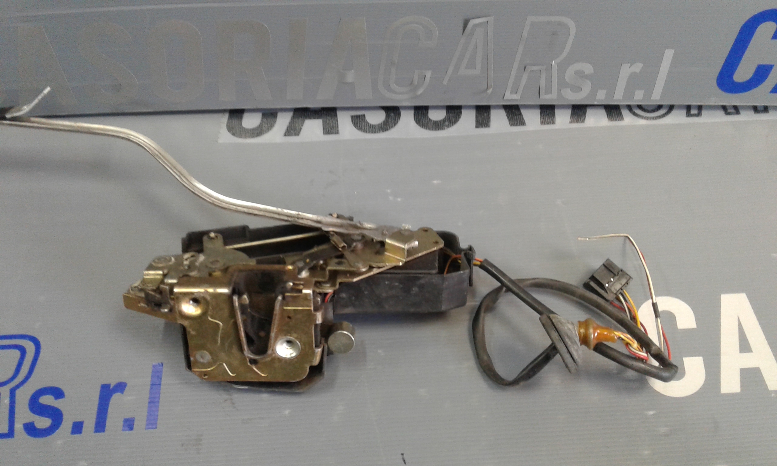 Serratura Porta Post. Sinistro 9152539 Usato