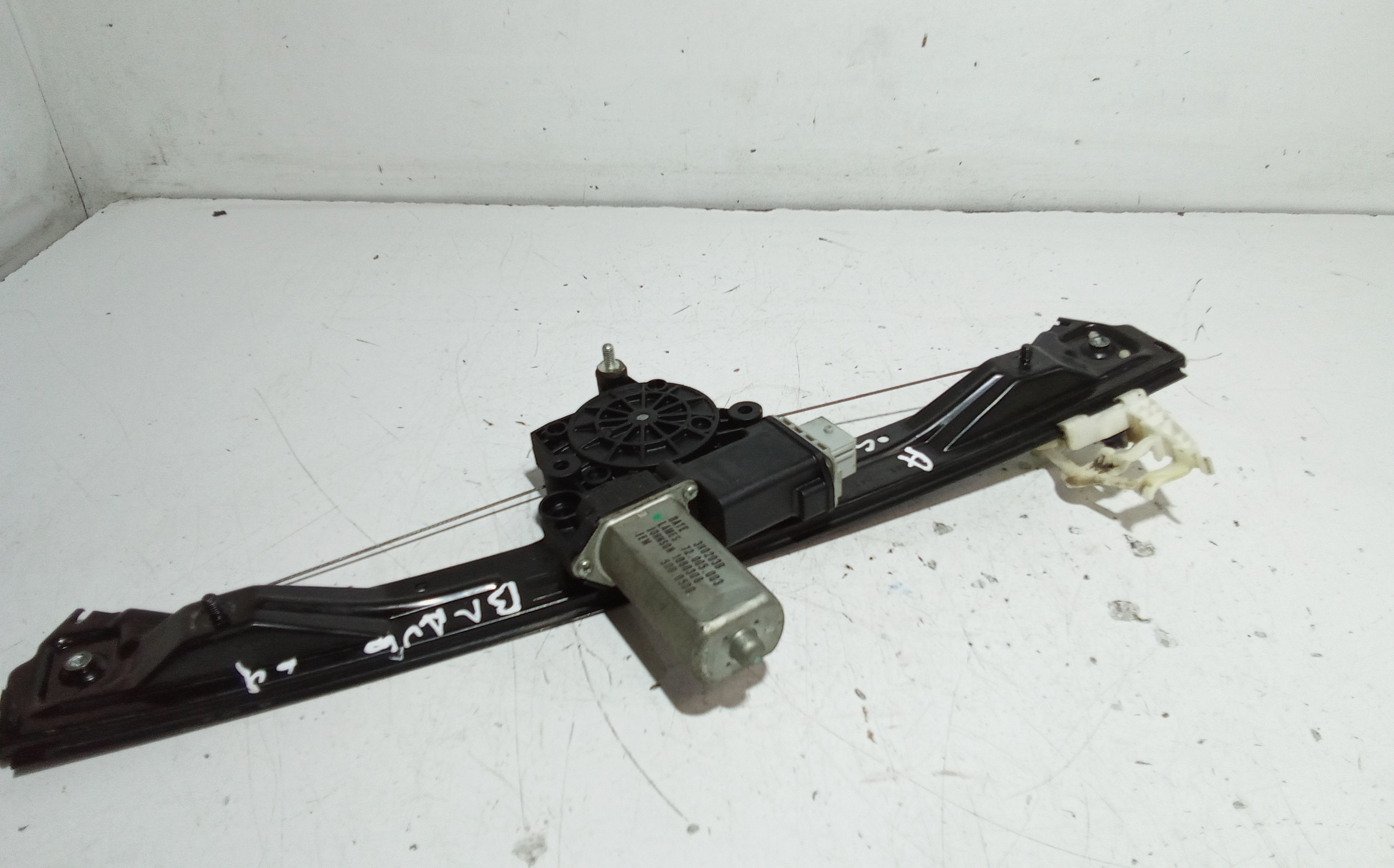 Alzacristallo Porta Ant. Sinistro Usato