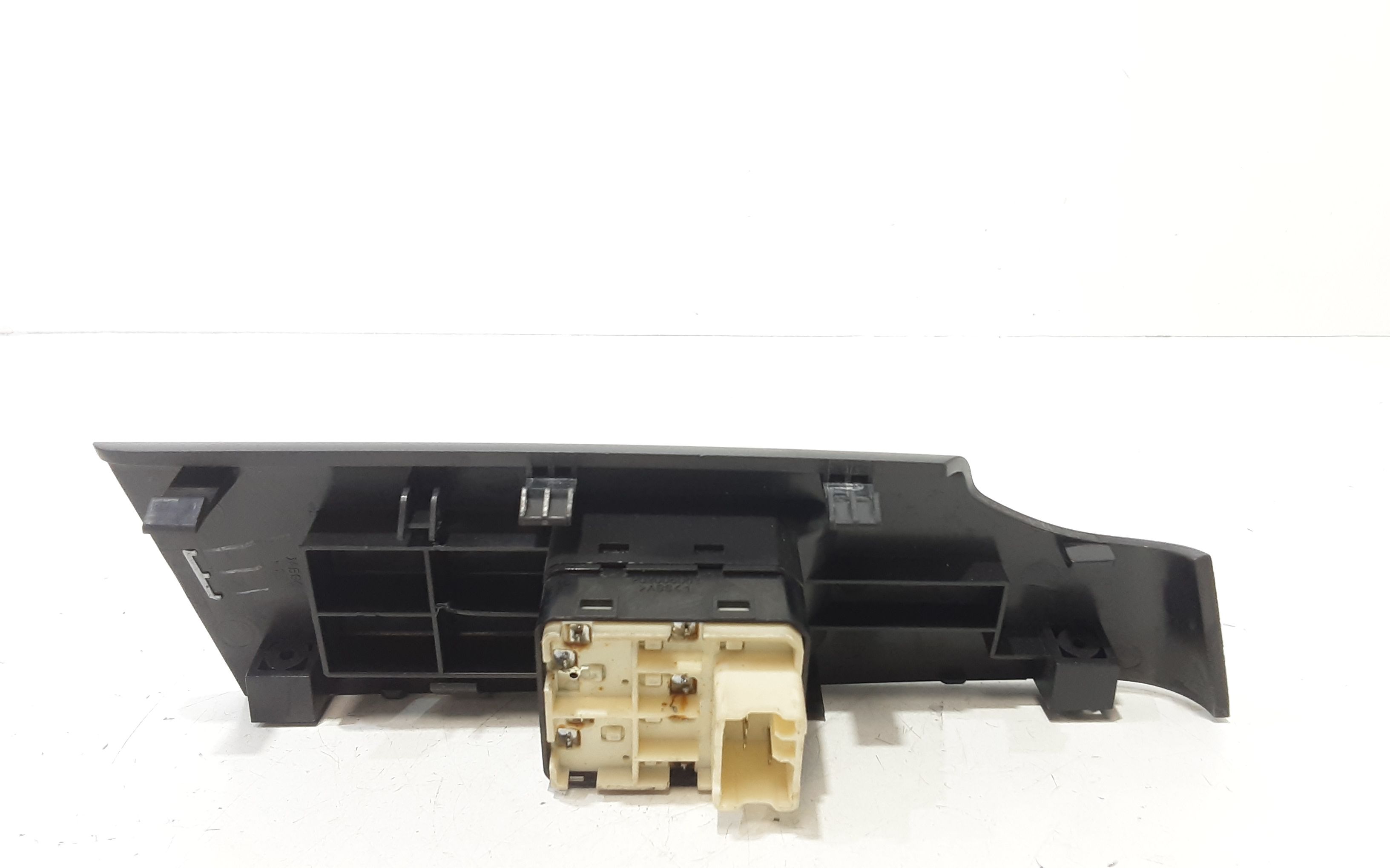 Interruttore Alzacristalli Porta Ant. Sinistro Usato