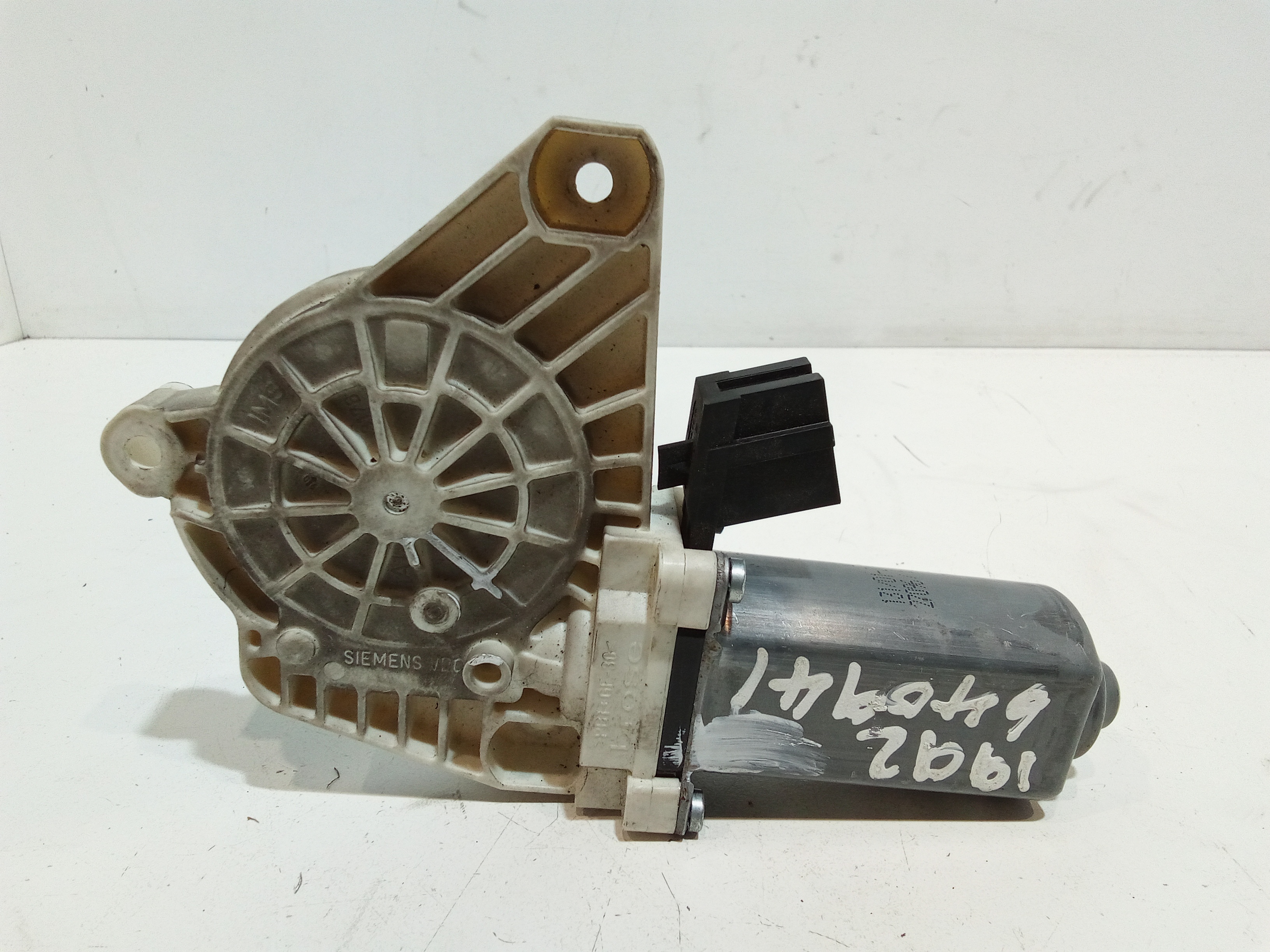 Motorino Alzacristallo Porta Ant. Sinistro A1698201542 Usato