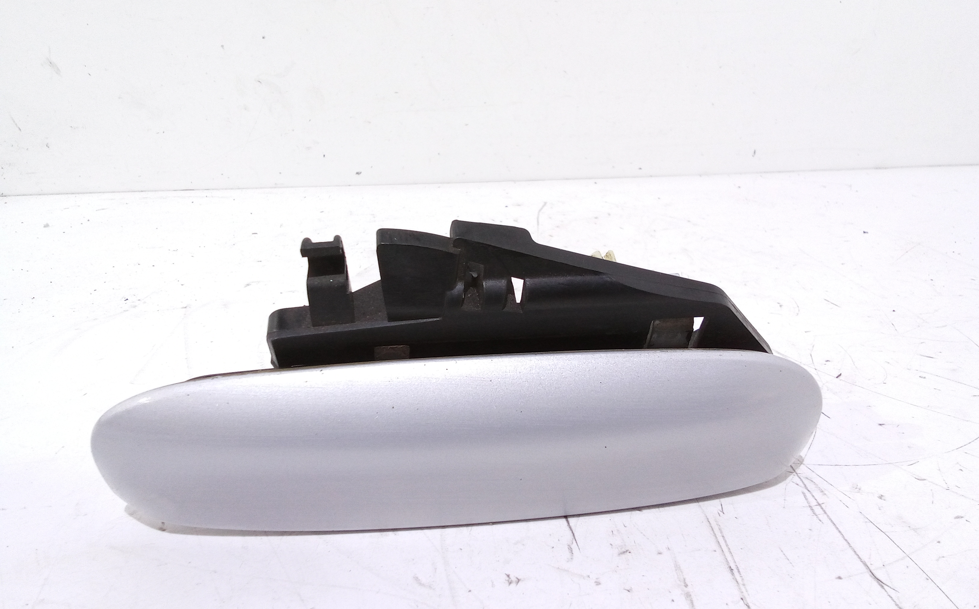 Maniglia Int. Apertura Porta Ant. Destro Usato