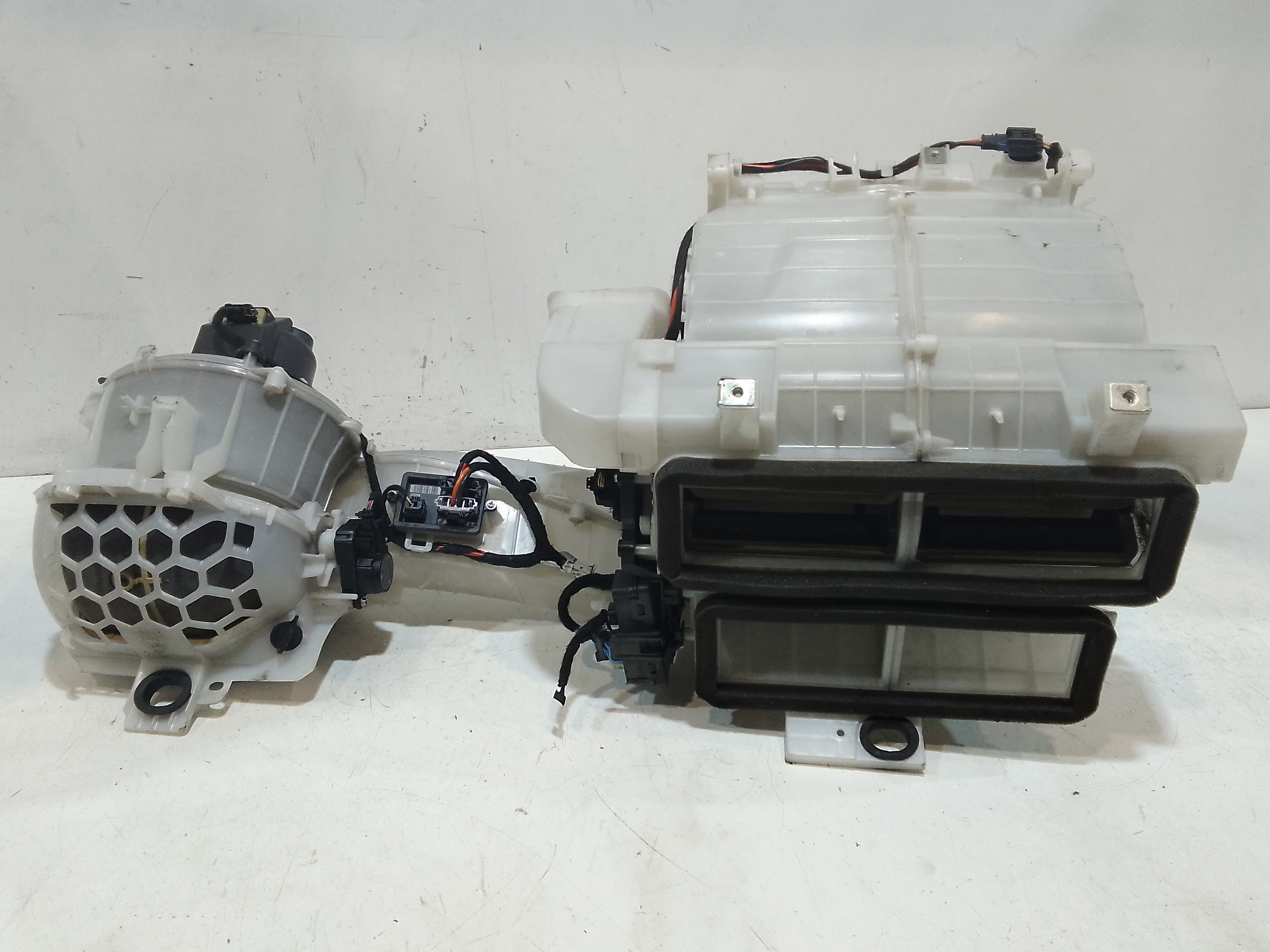 Scatola Climatizzazione C/a/c Usato