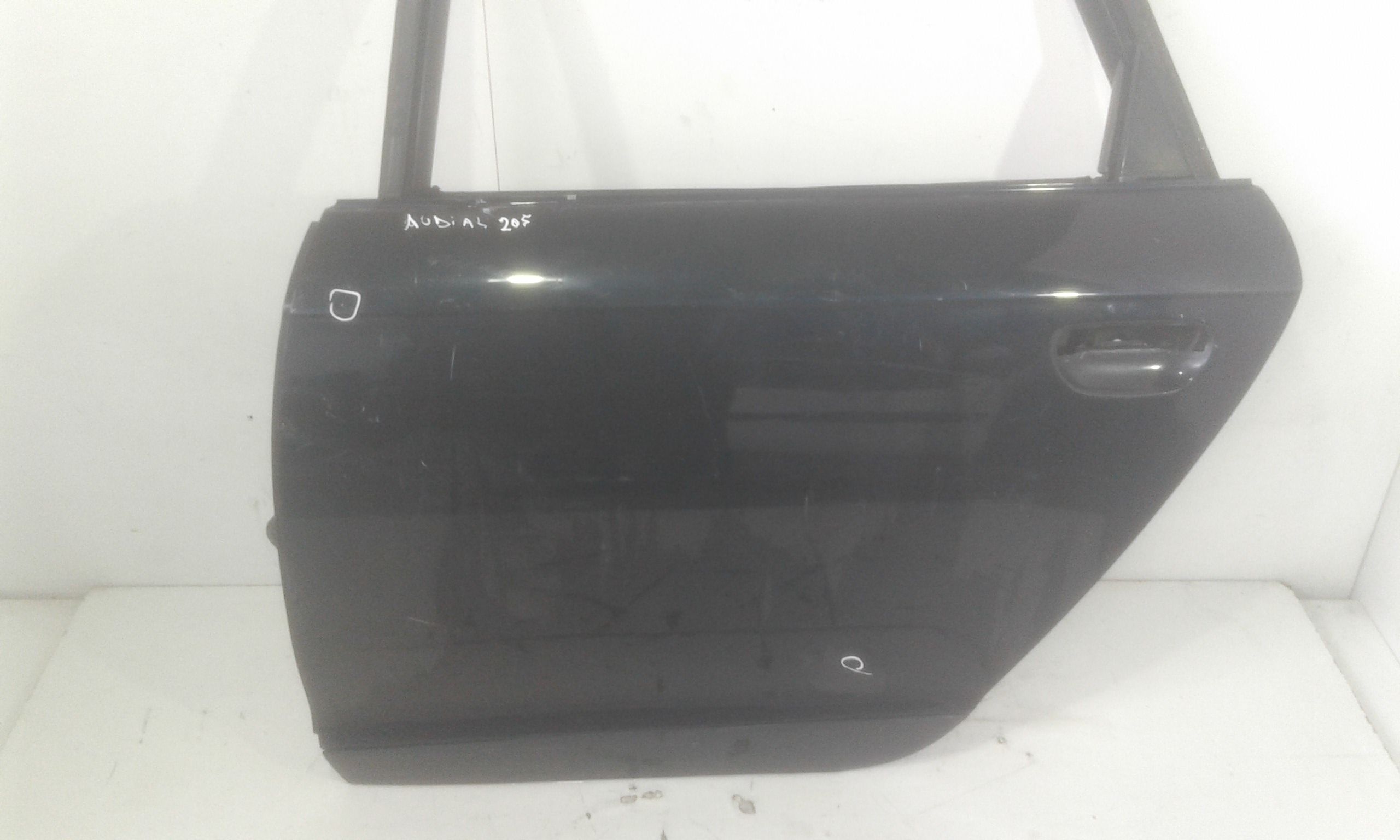 Porta Post. Sinistro 8E0833051J Usato