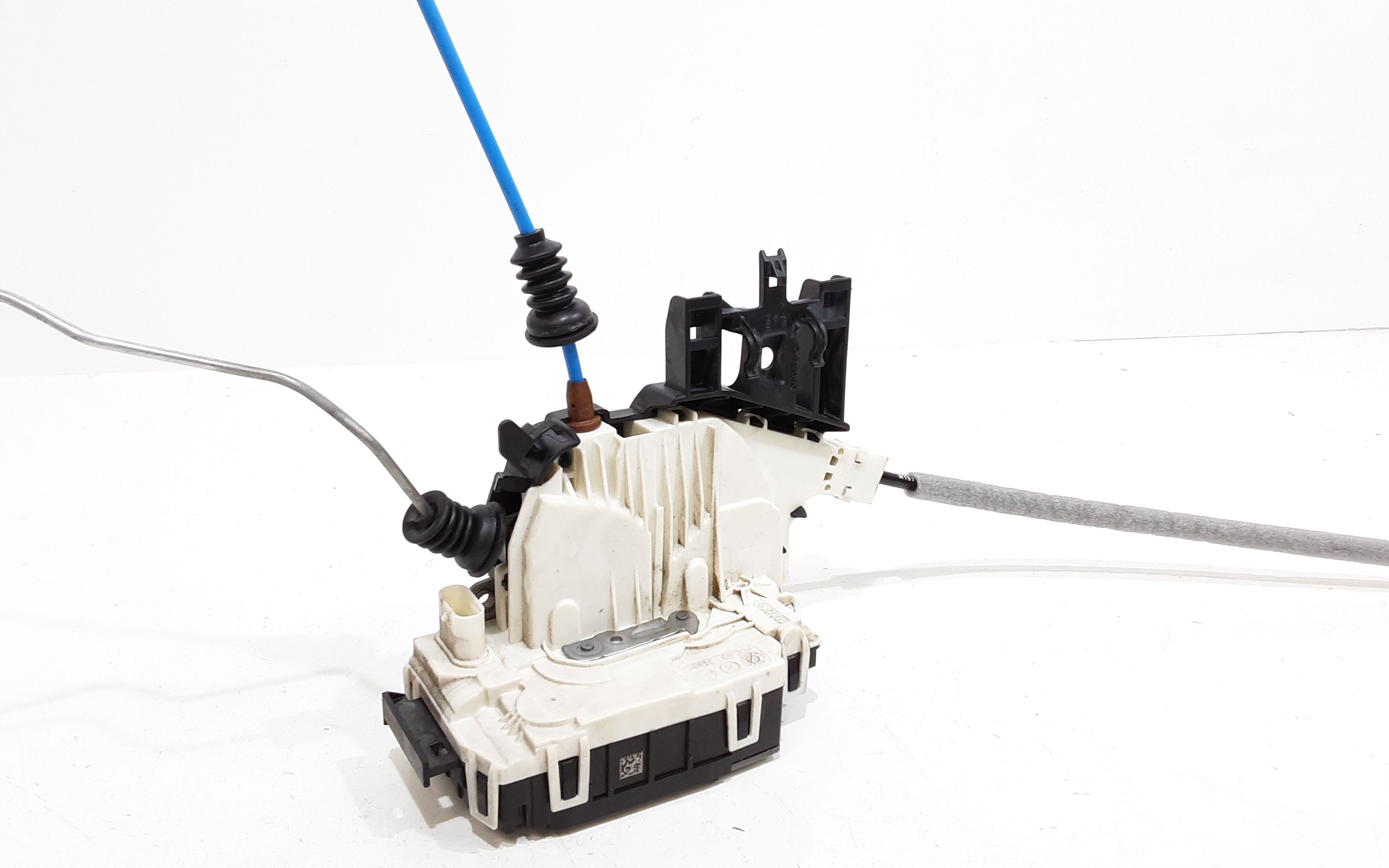 Serratura Porta Ant. Destro A1667200435 Usato