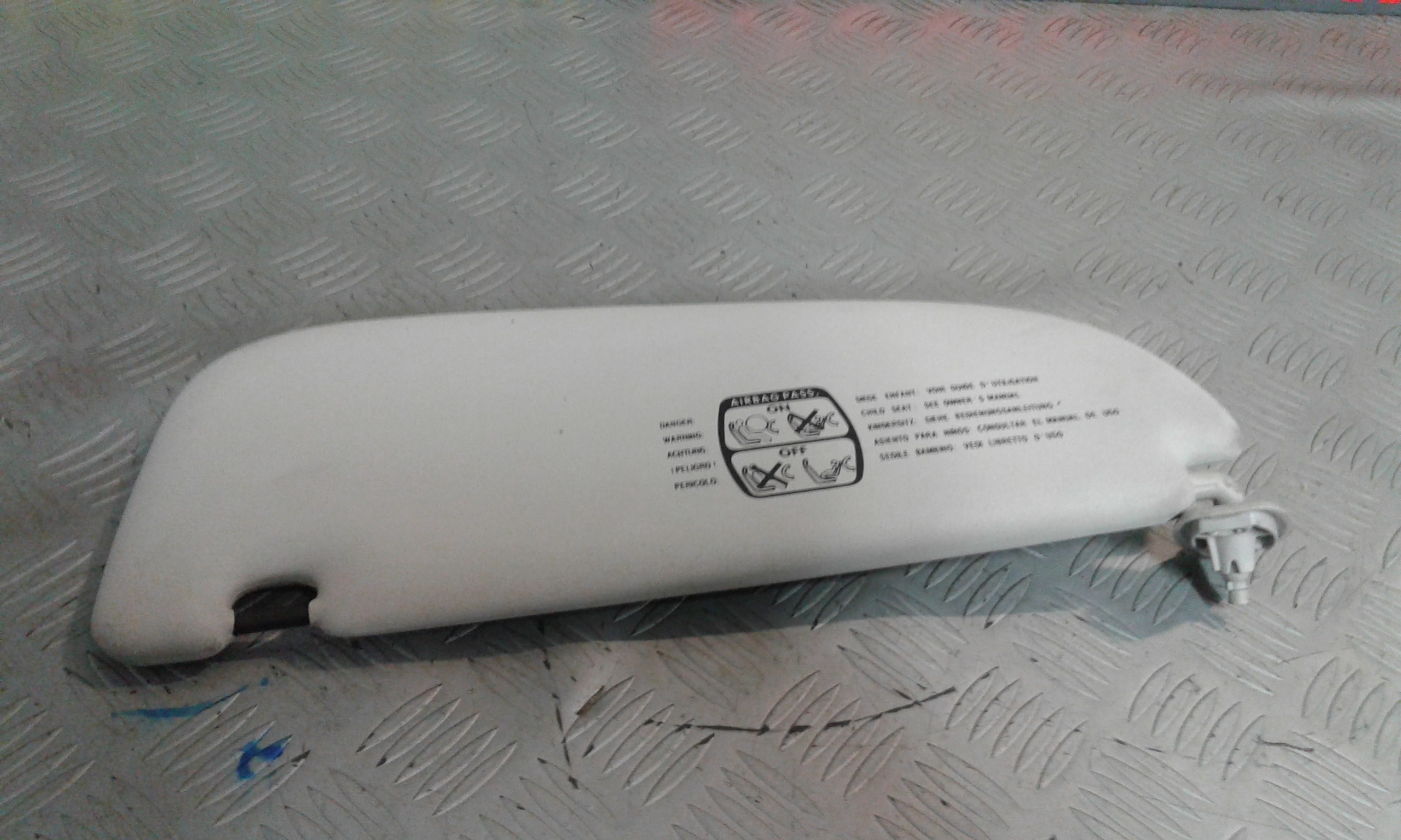 Aletta Parasole Parabrezza Destro 8163FY Usato