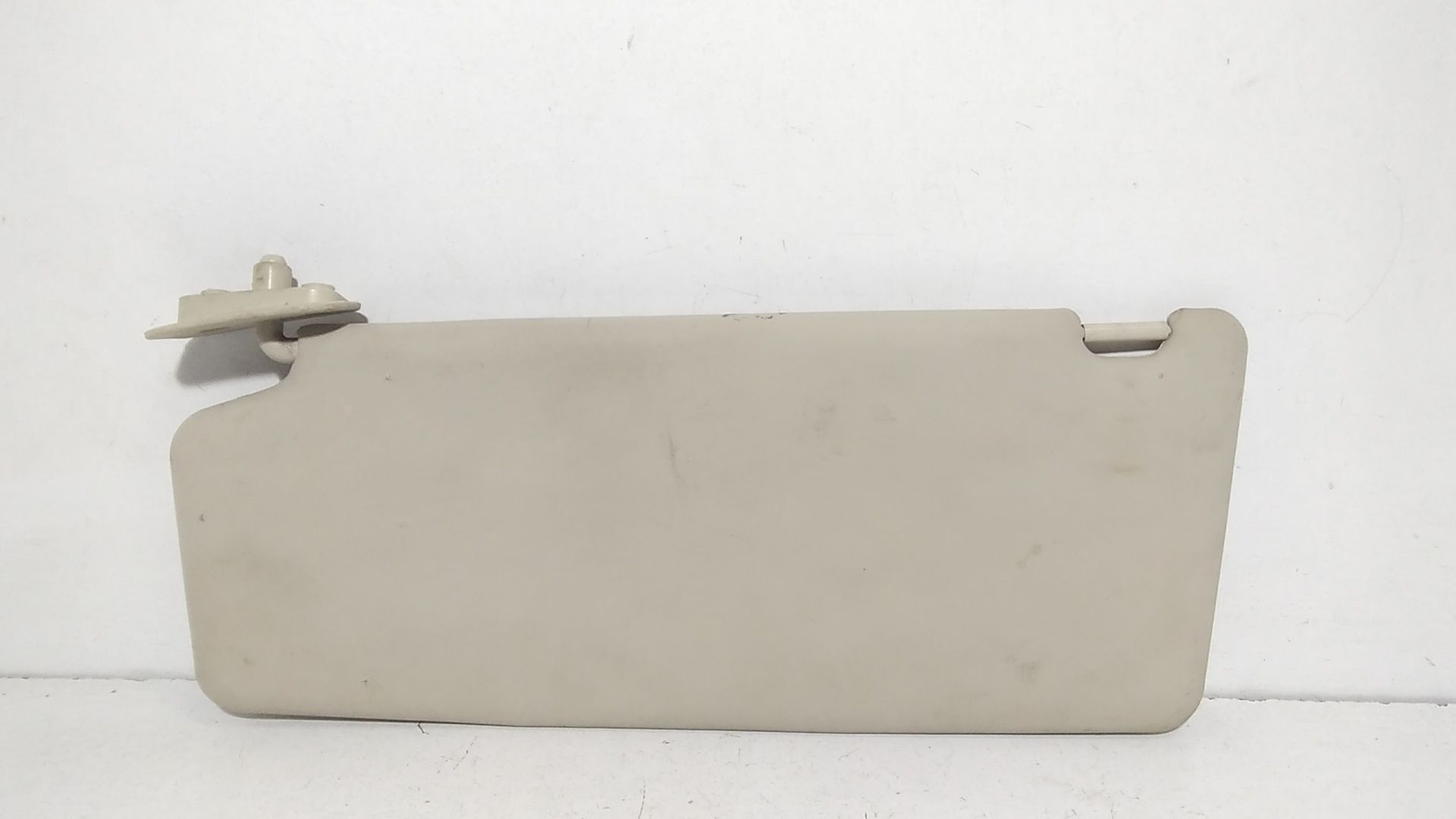 Aletta Parasole Parabrezza Destro 735295147 Usato