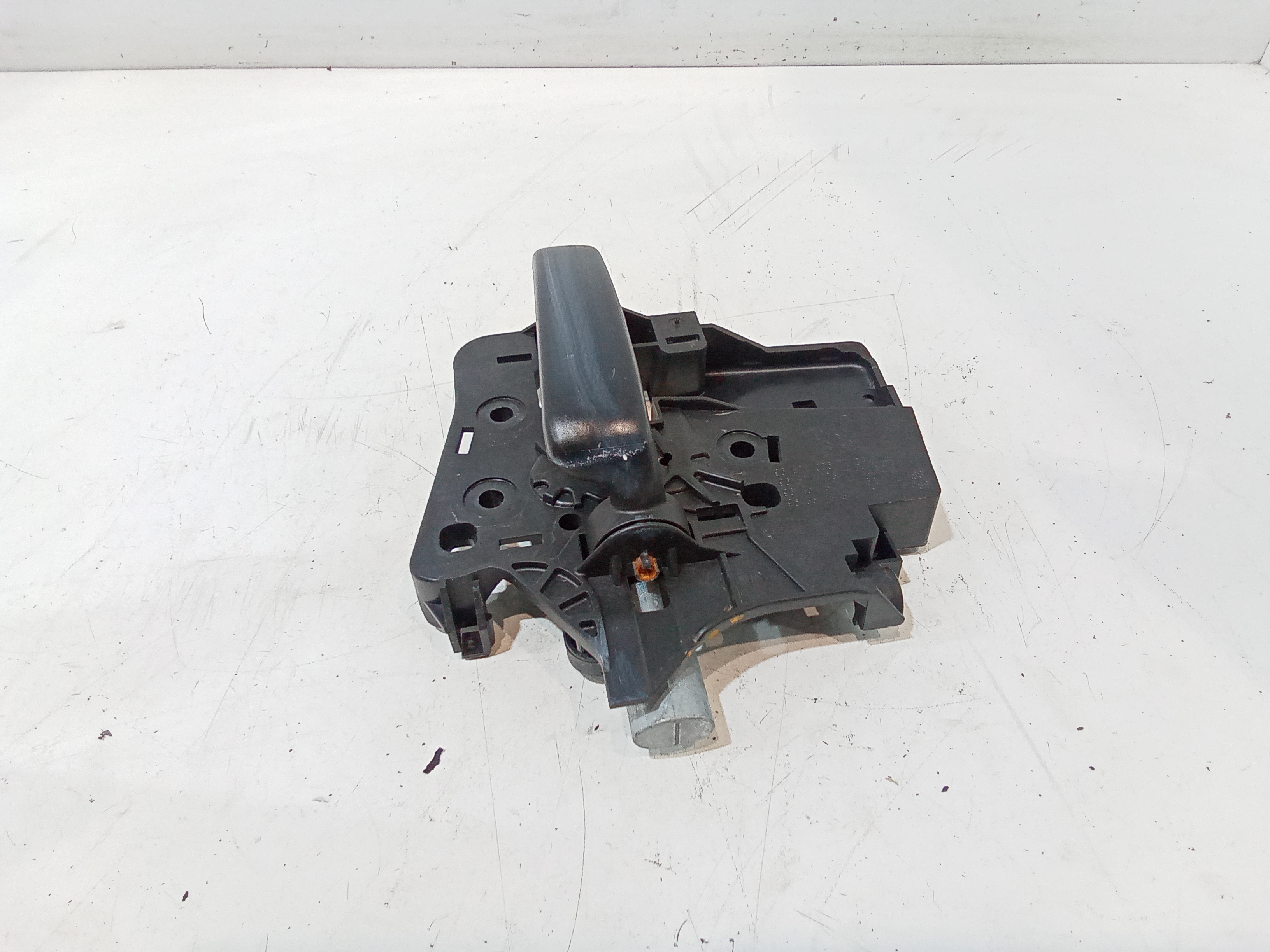 Maniglia Porta Carico Post. A Battente Destro Usato