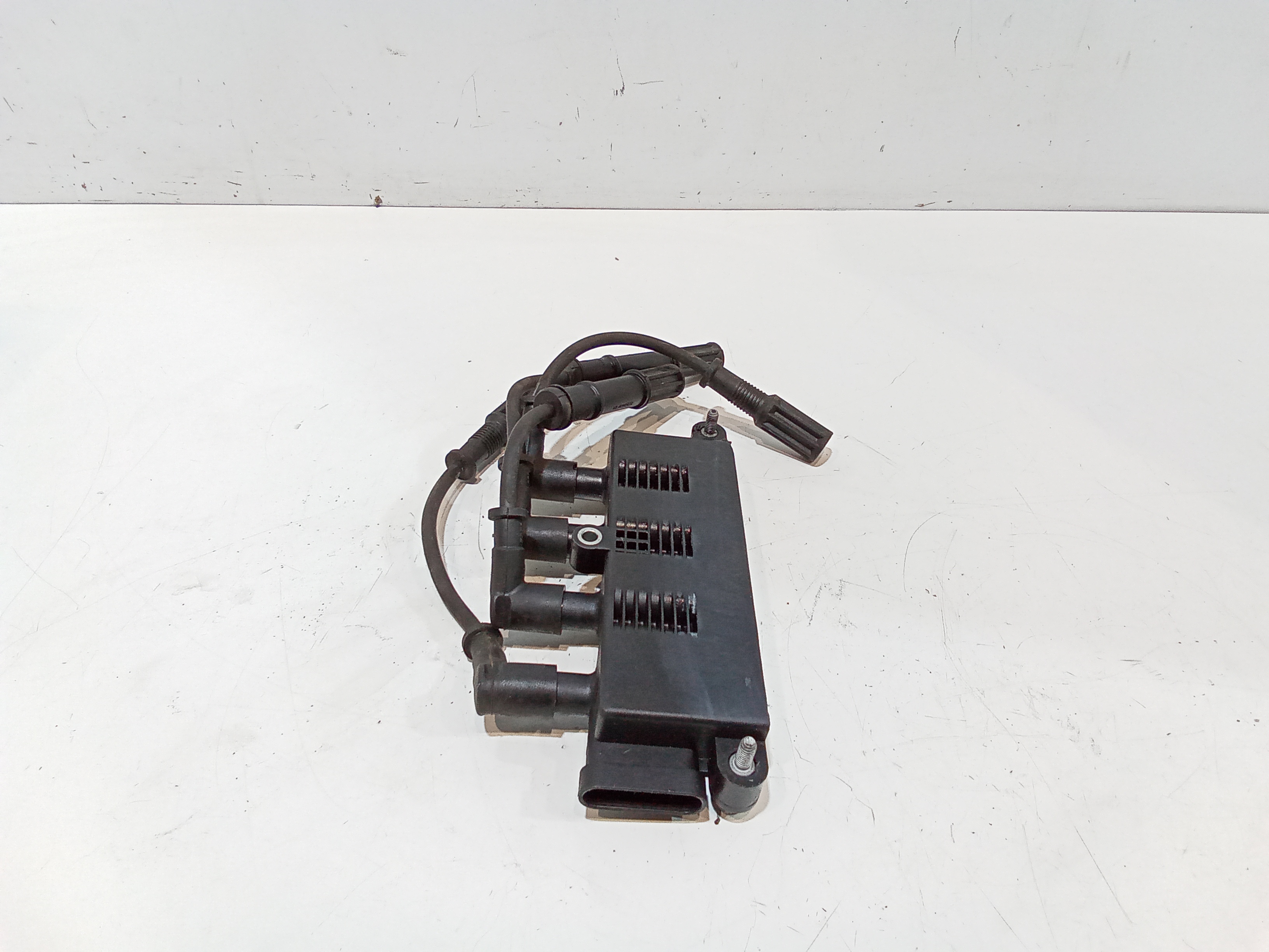 Bobina 9654347080 Usato