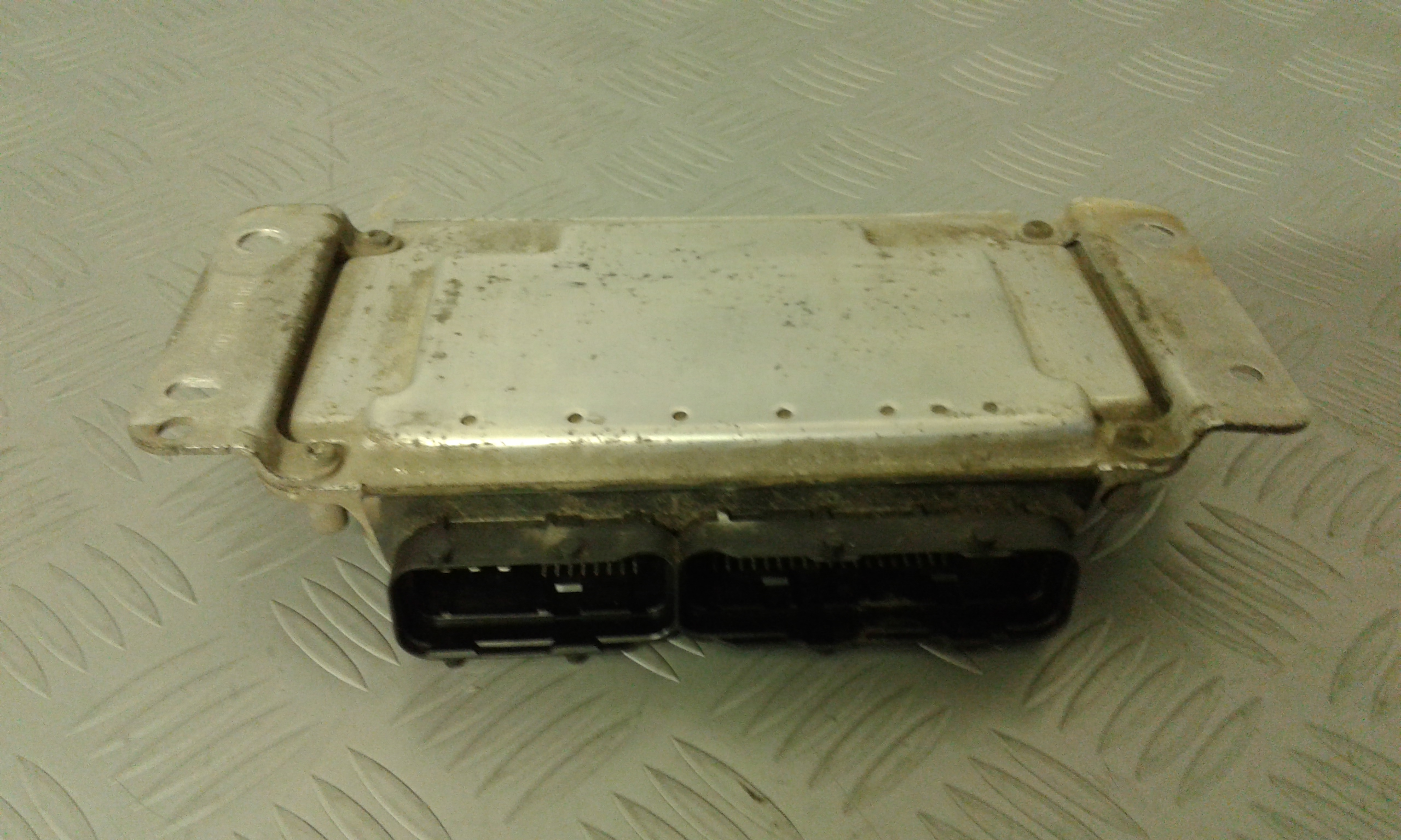 Centralina Iniezione B000576780 Usato