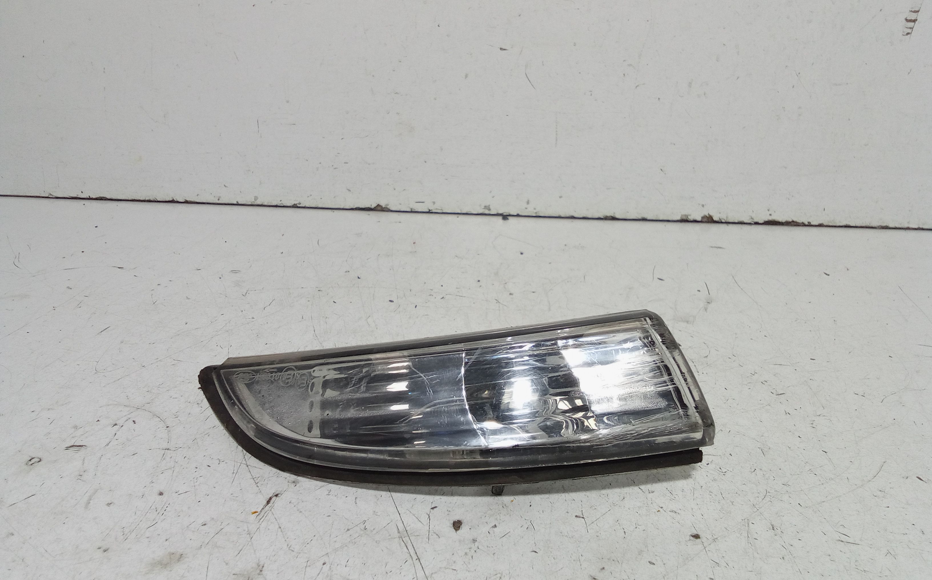 Fanalino Lat. Retrovisore Est. Destro Usato