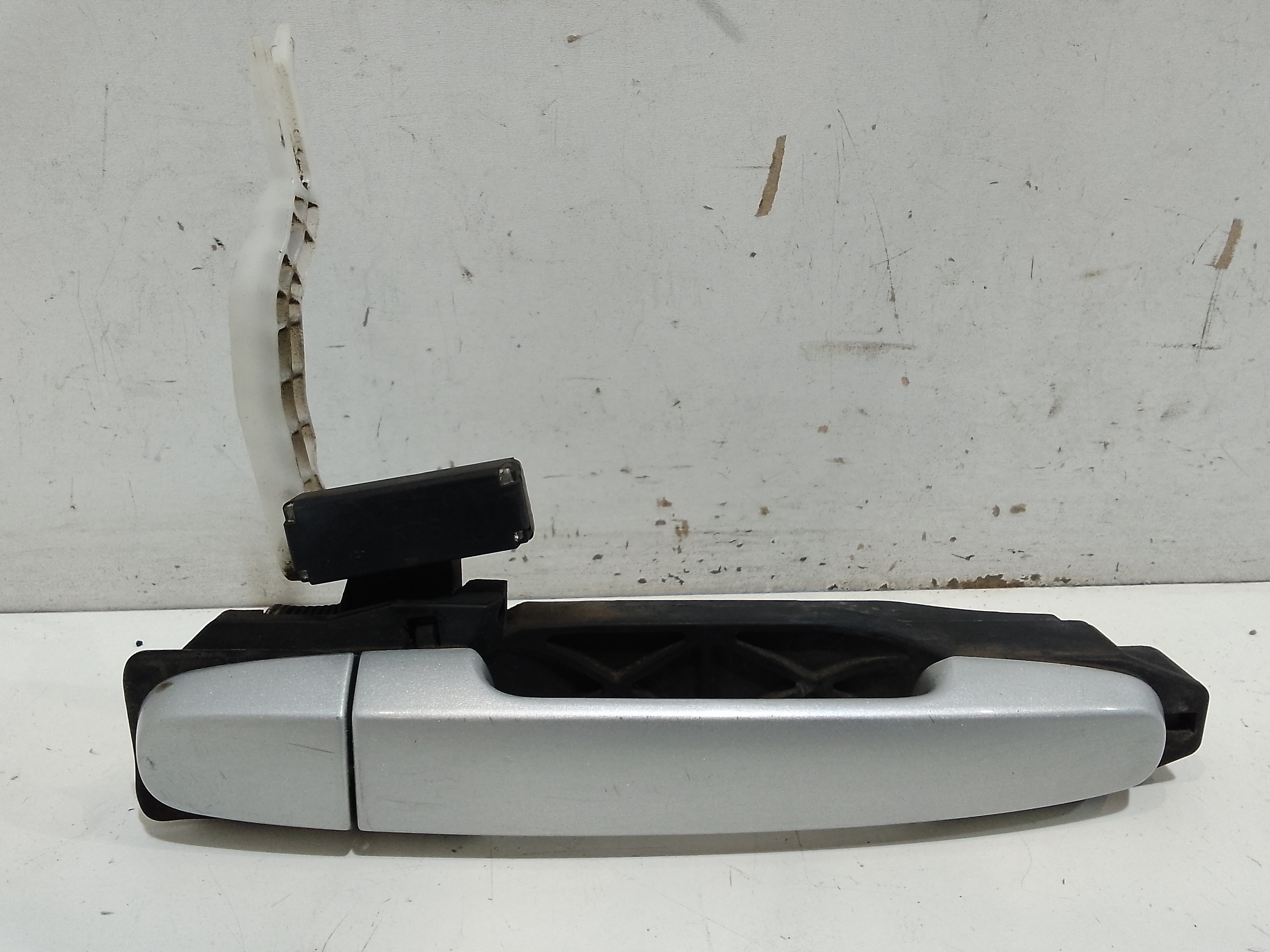 Maniglia Porta Post. Destro 6921112220C1 Usato