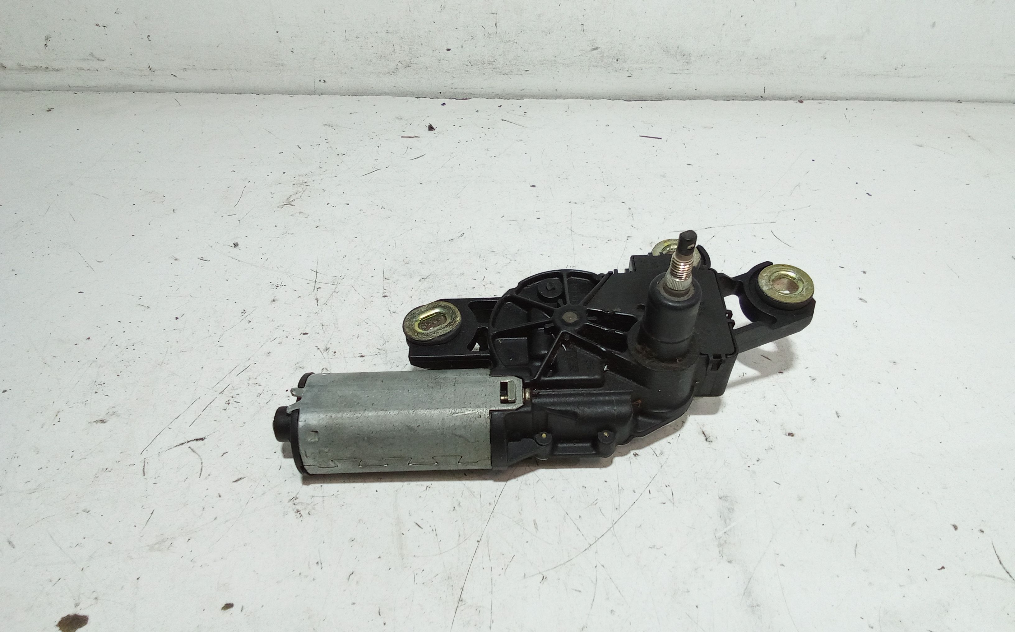 Motorino Tergilunotto 6L6955711B Usato