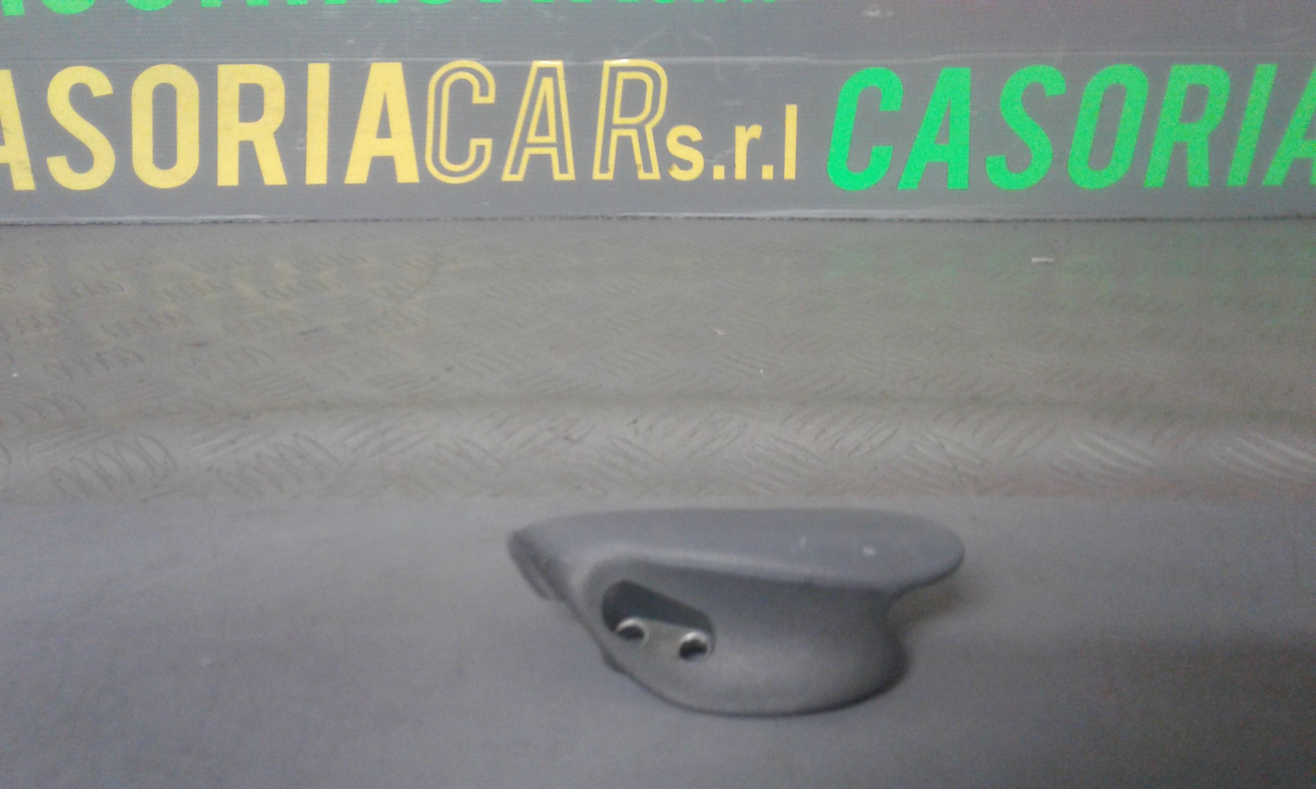 Maniglia Int. Apertura Porta Ant. Destro Usato