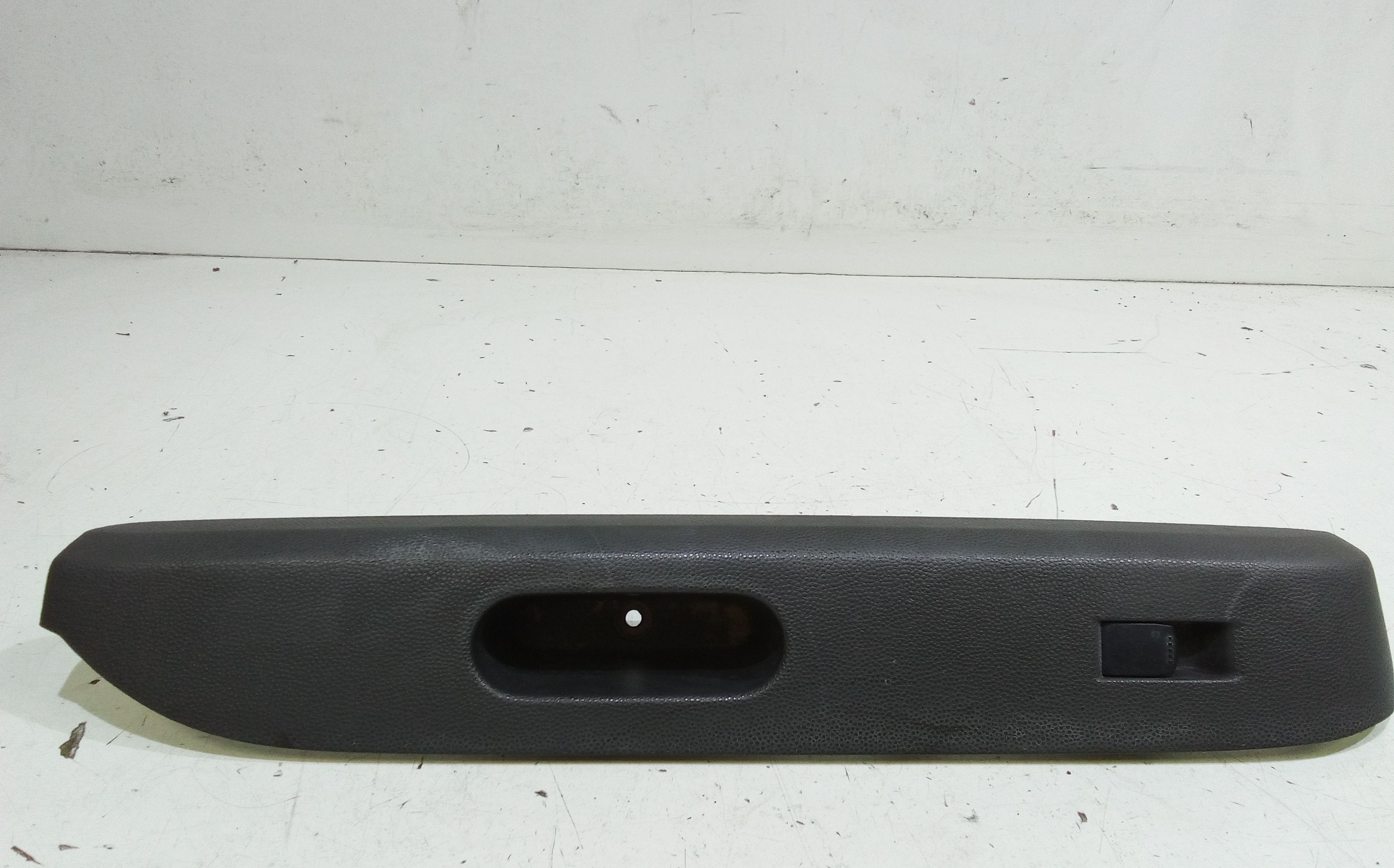 Interruttore Alzacristalli Porta Ant. Destro Usato