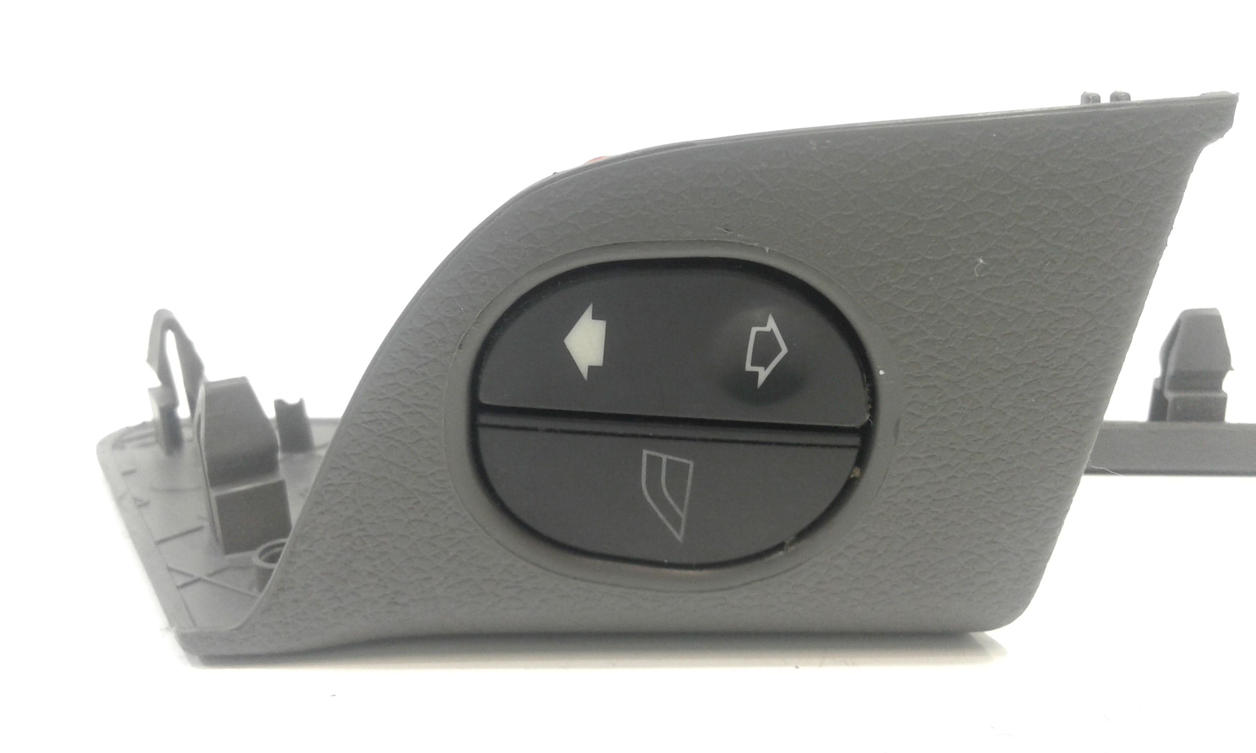 Interruttore Alzacristalli Porta Ant. Destro 1107243 Usato