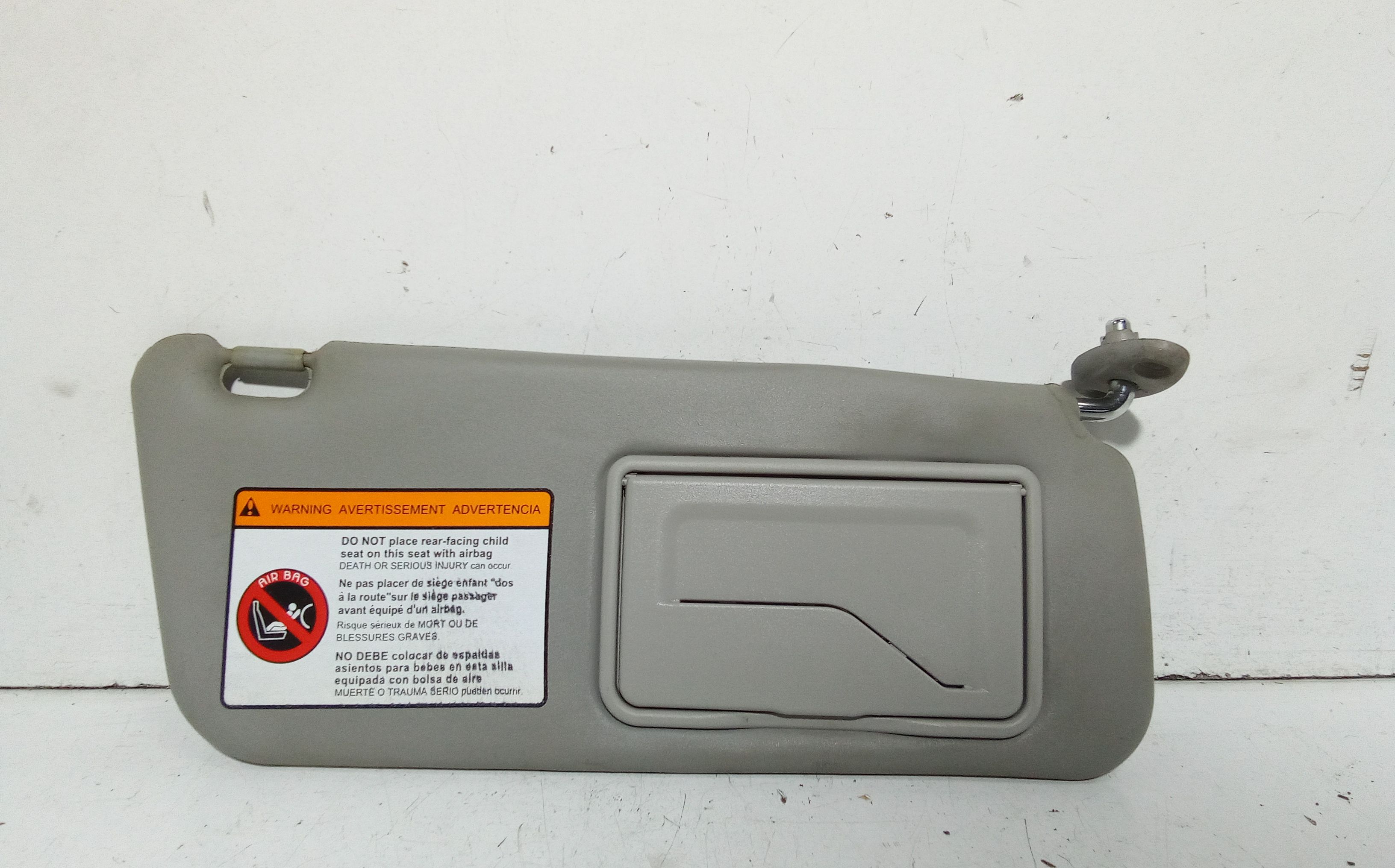 Aletta Parasole Parabrezza Destro 96658514 Usato