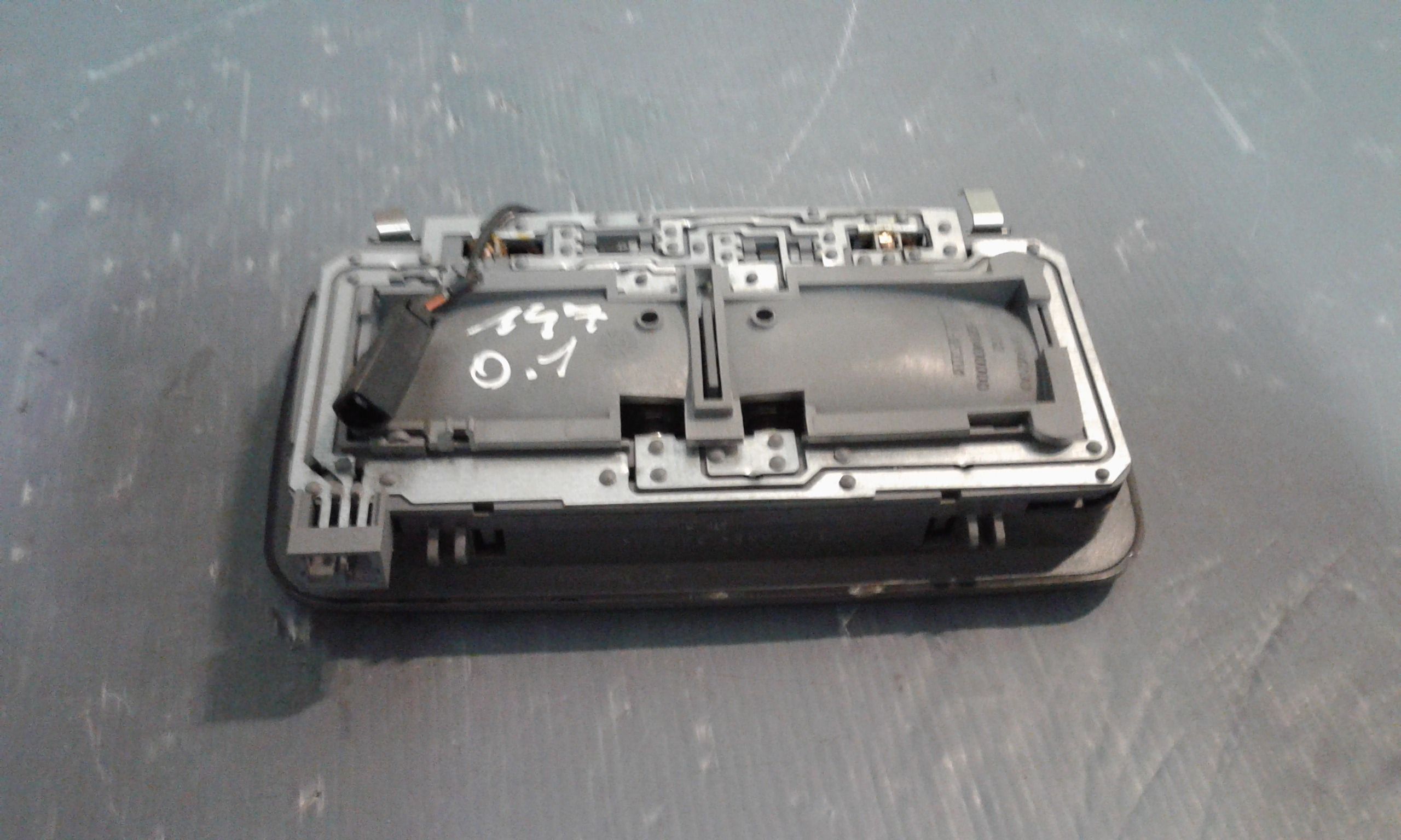 Luce Cortesia Ant. Tetto 735301997 Usato