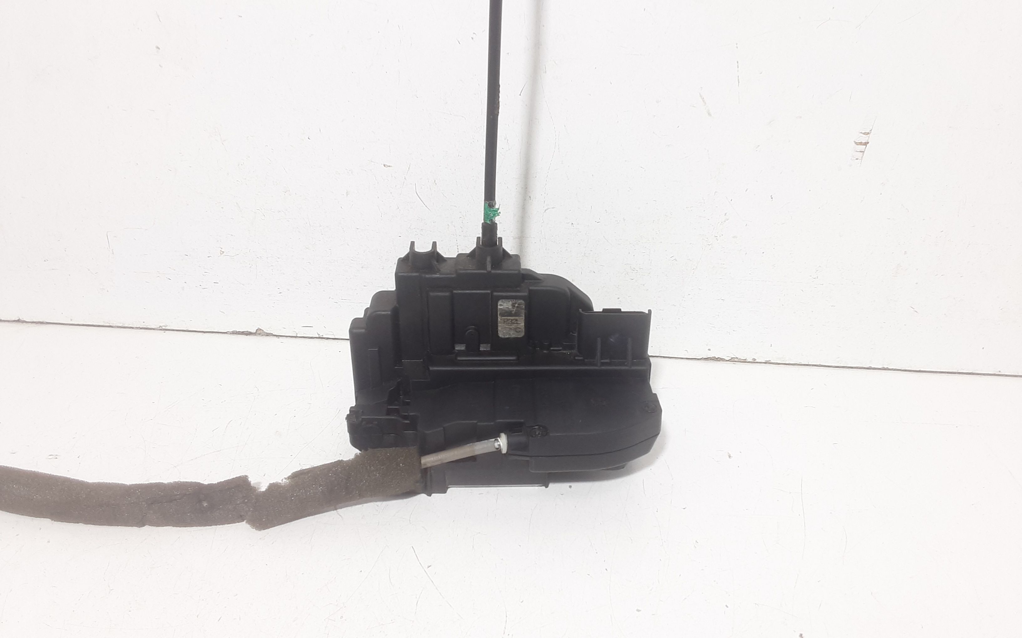 Serratura Porta Post. Destro 82500JD90C Usato