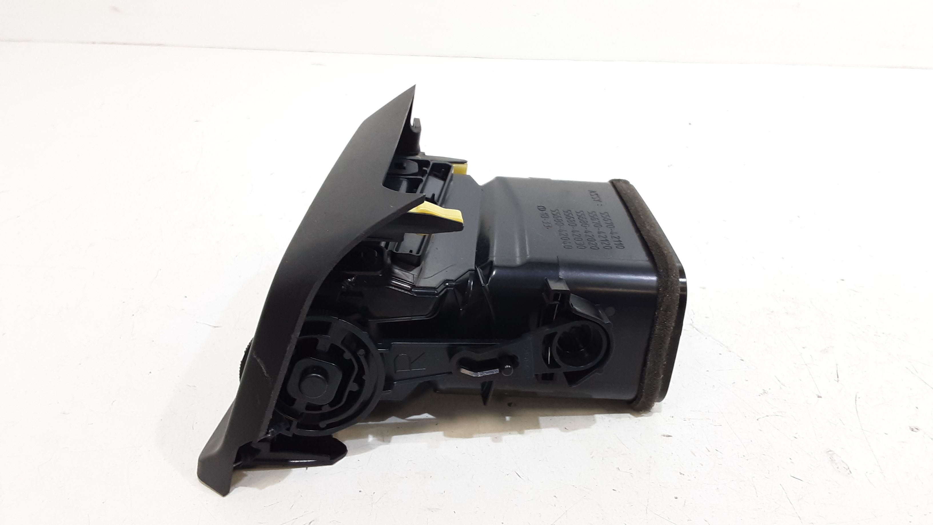 Condotto Aria Bocchette Lat. Cruscotto Destro 5584542090 Usato