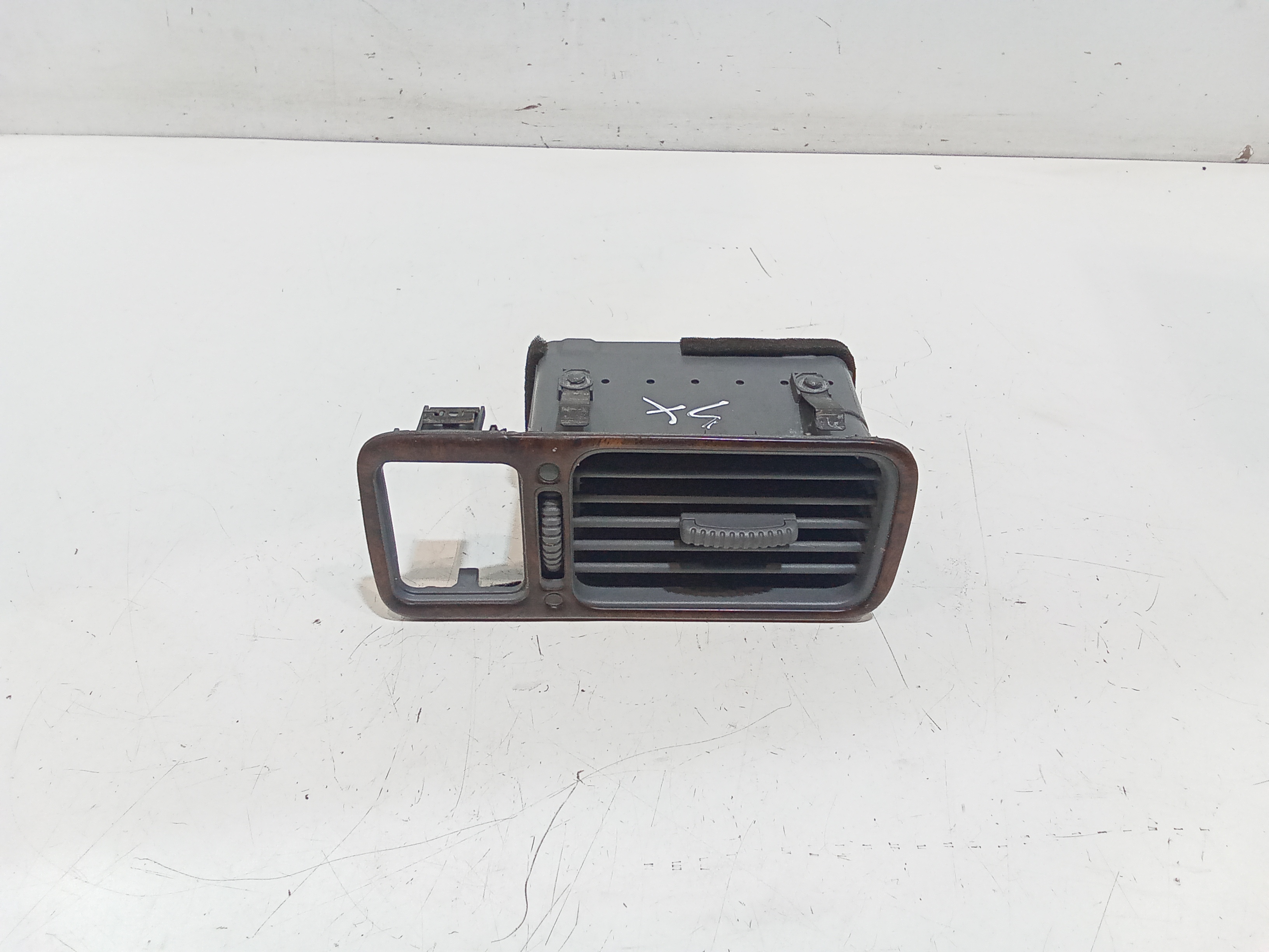 Condotto Aria Bocchette Lat. Cruscotto Sinistro Usato